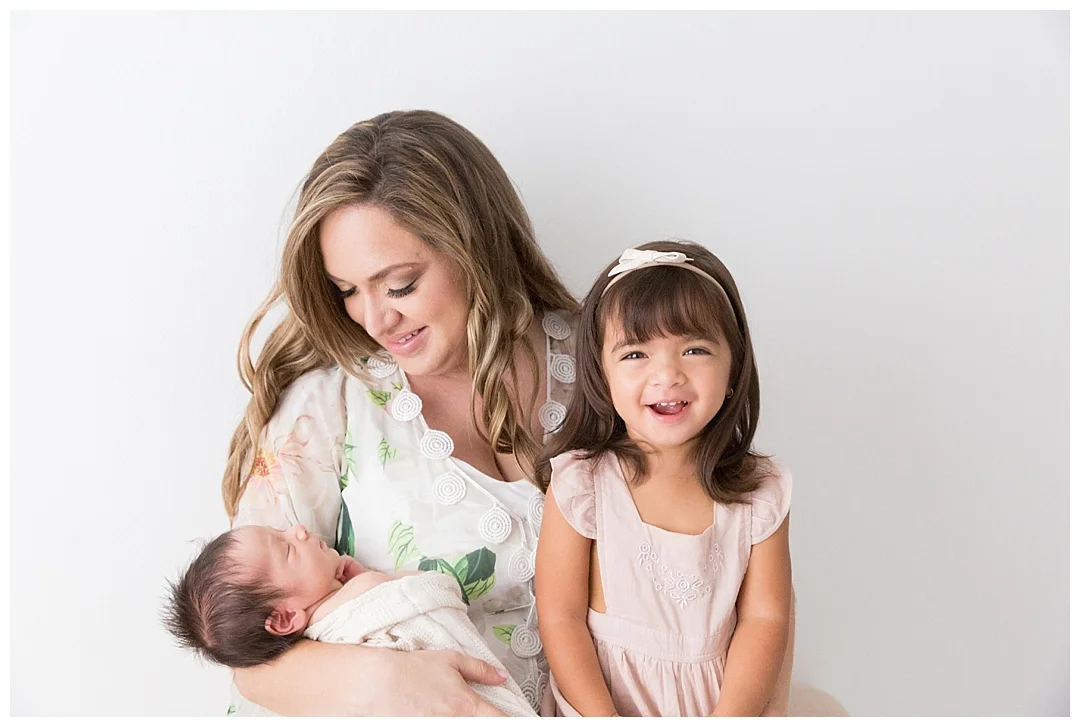 motherhood newborn portrait | miami newborn portrait photographer