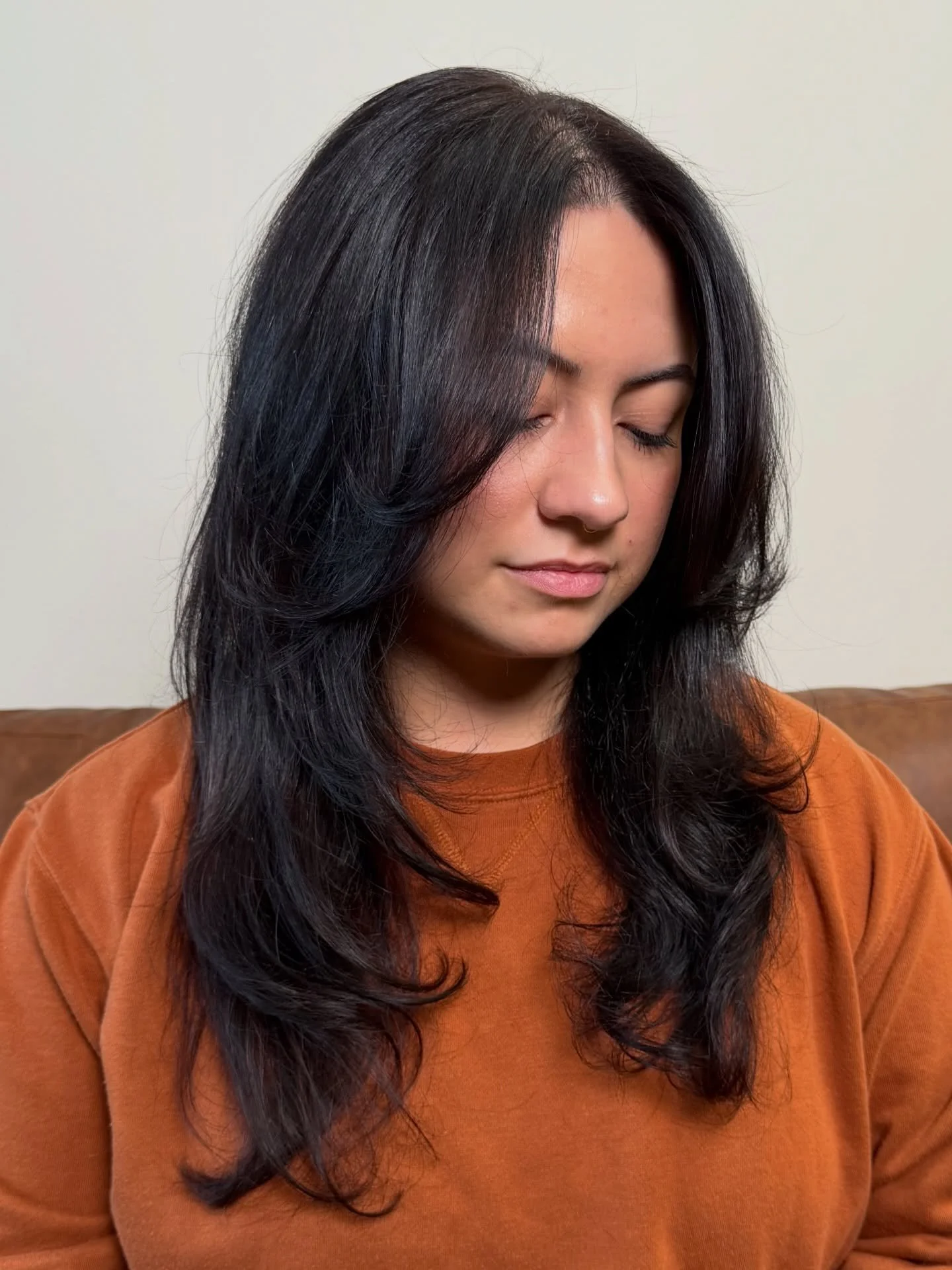 Wispy layers 🧚🏽&zwj;♀️🖤 @hairbymarina_rose