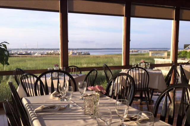 LE - dining set view.jpg