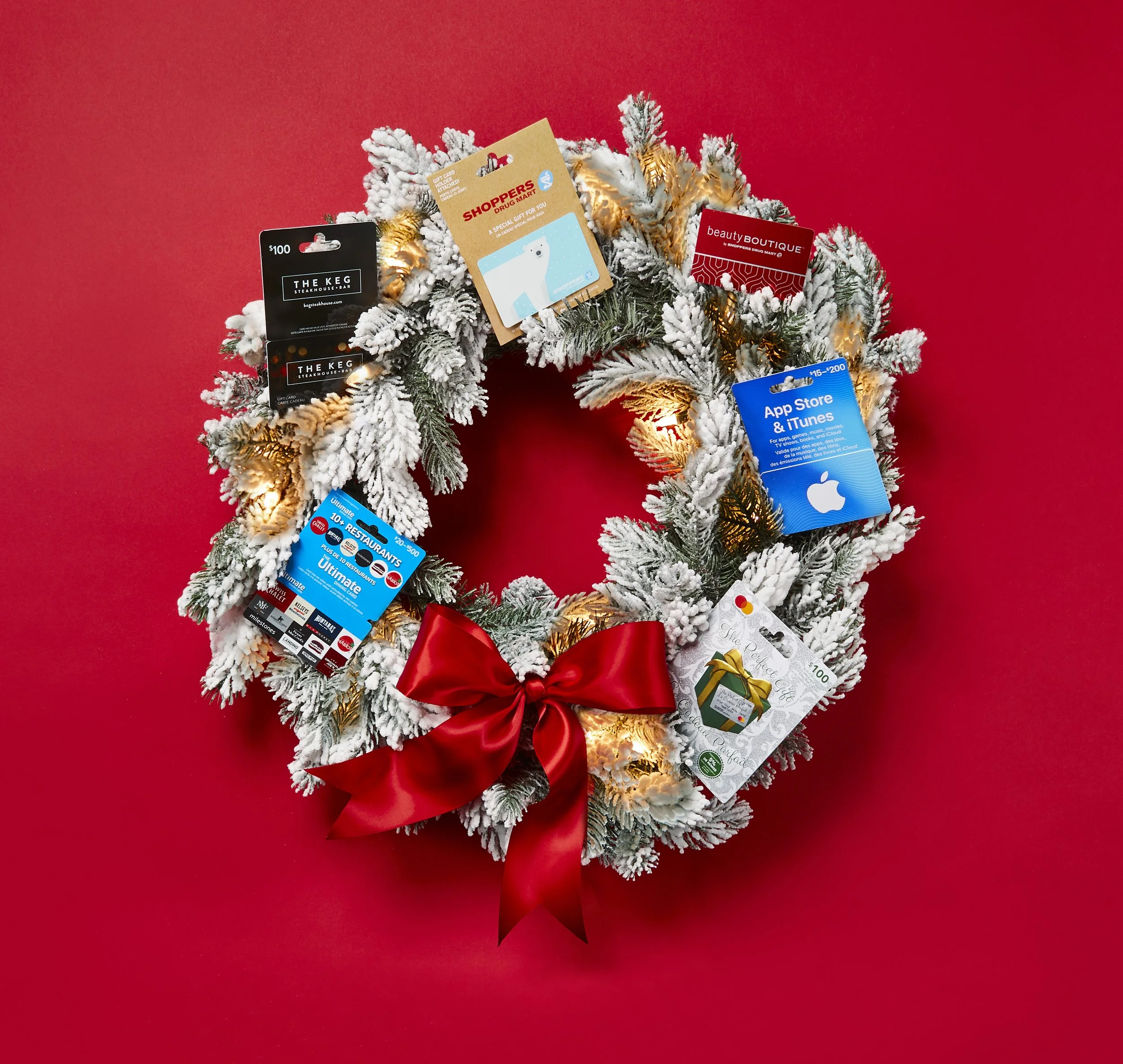 SDM1318_P11 P12 Holiday_Shot4_Wreath_0165_light_EN.JPG