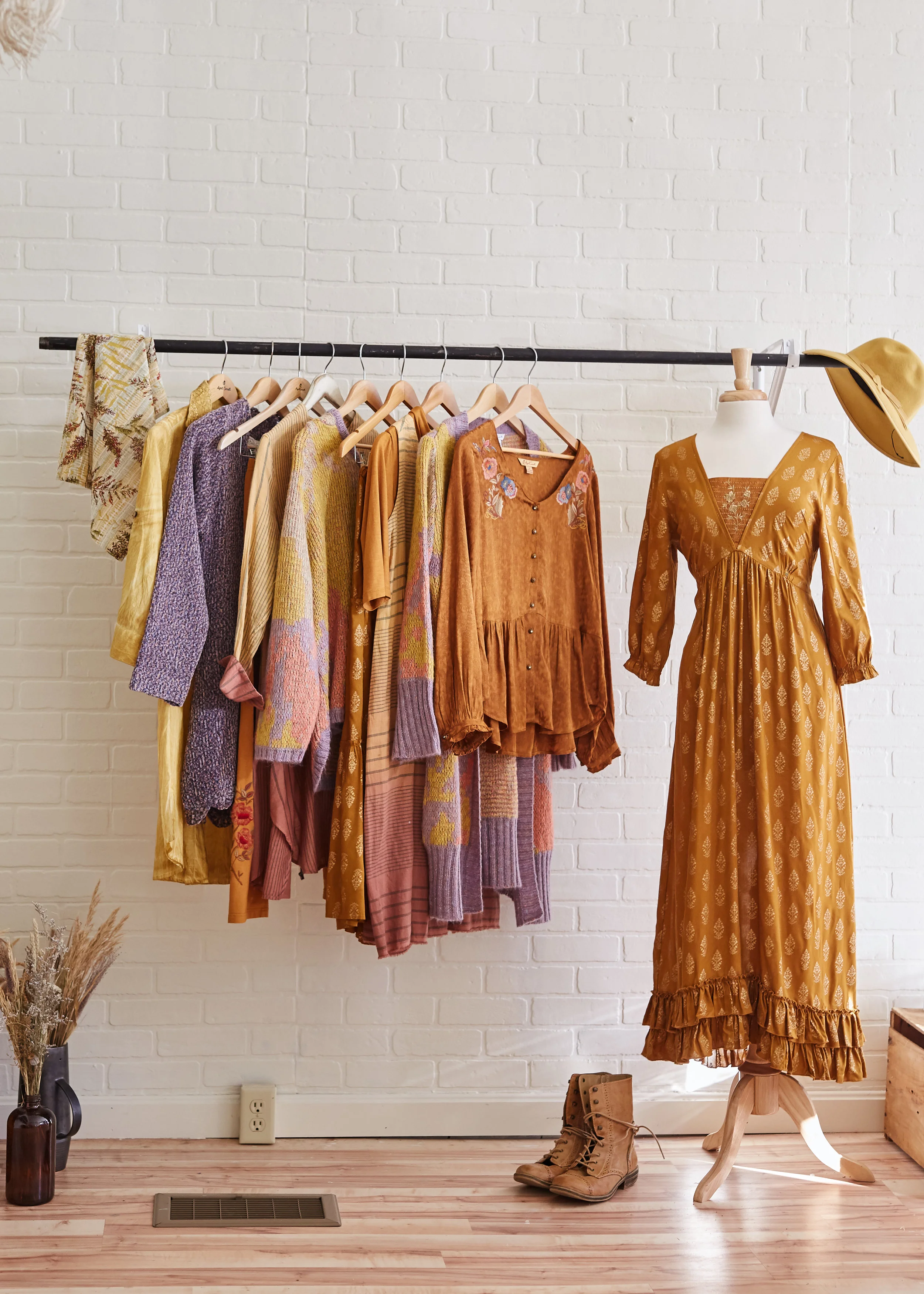April Cornell Apparel Wholesale Catalog F/W 2019 | Styling, Art Direction