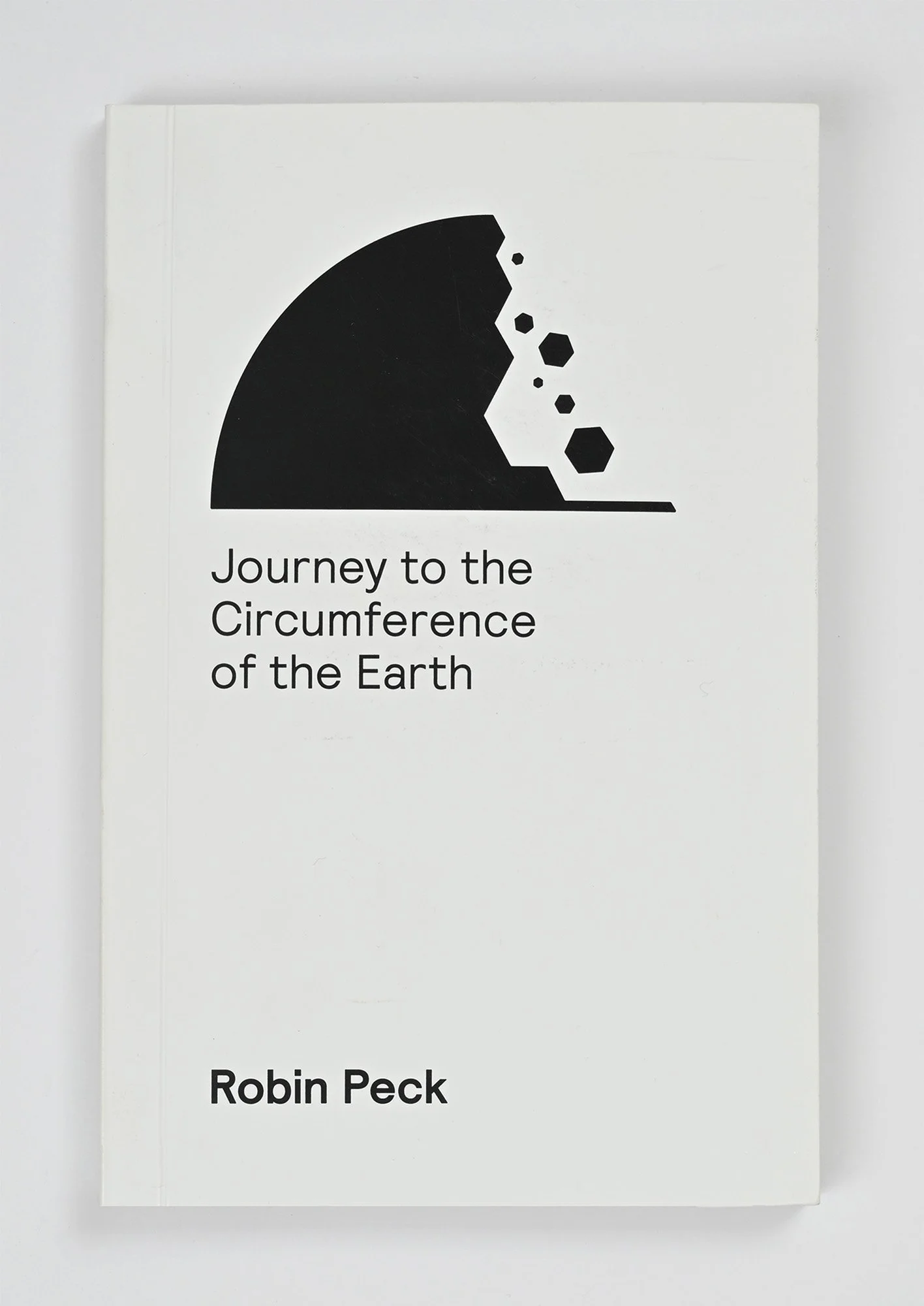 —Journey to the Circumference of the Earth or Travels with a Sculptor