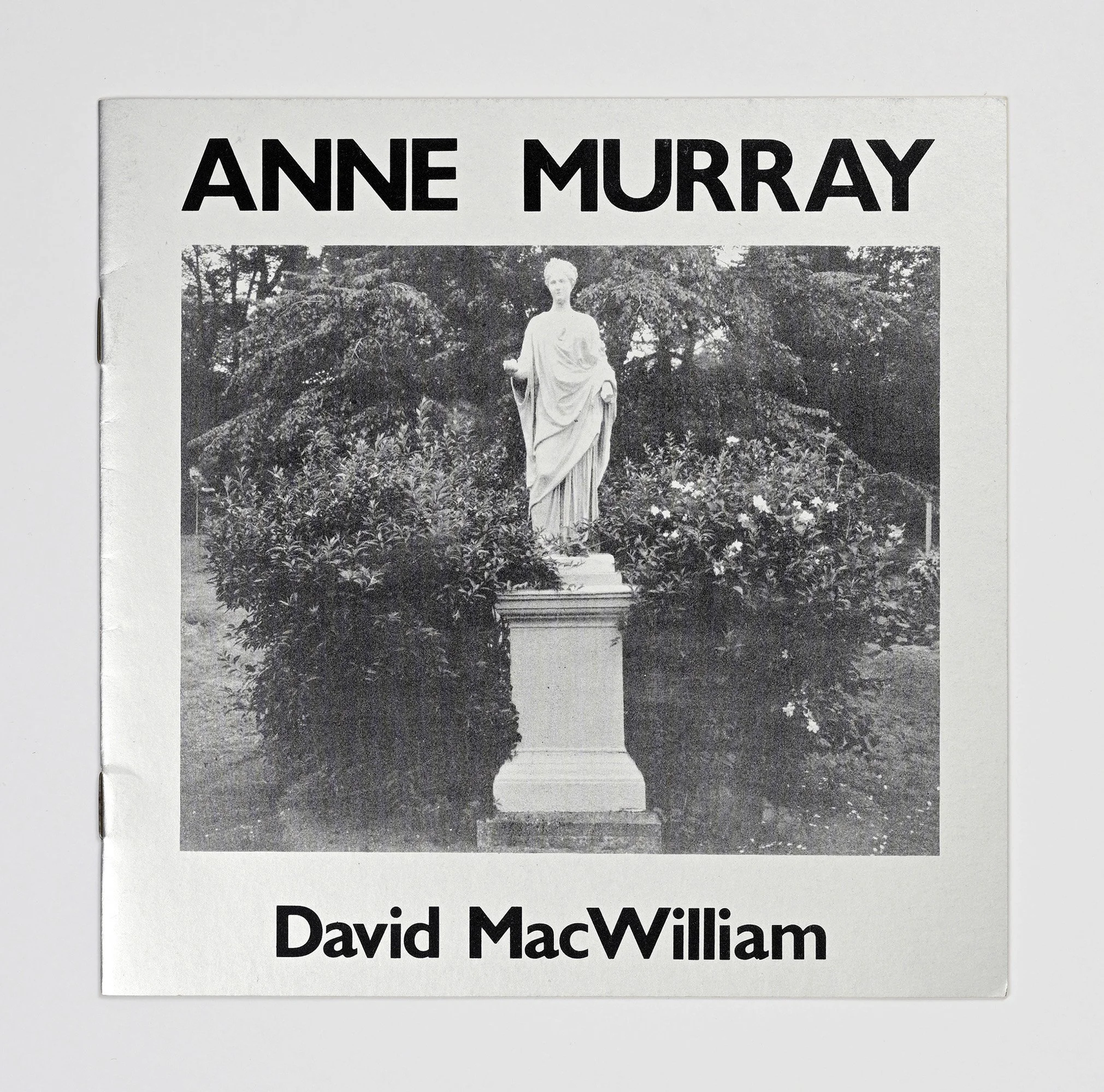David MacWilliam - Anne Murray CROPPED.jpg