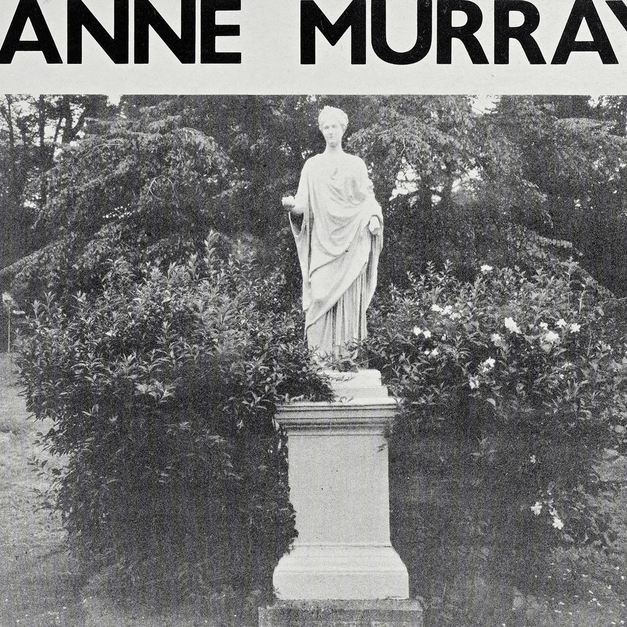 AnneMurray.jpg