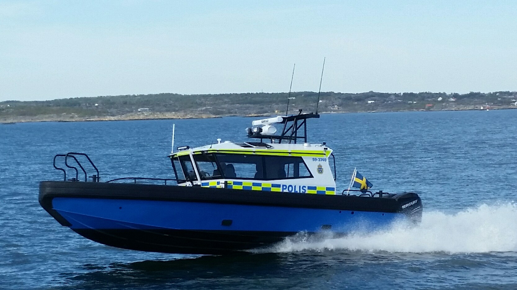 V100-MC.jpg