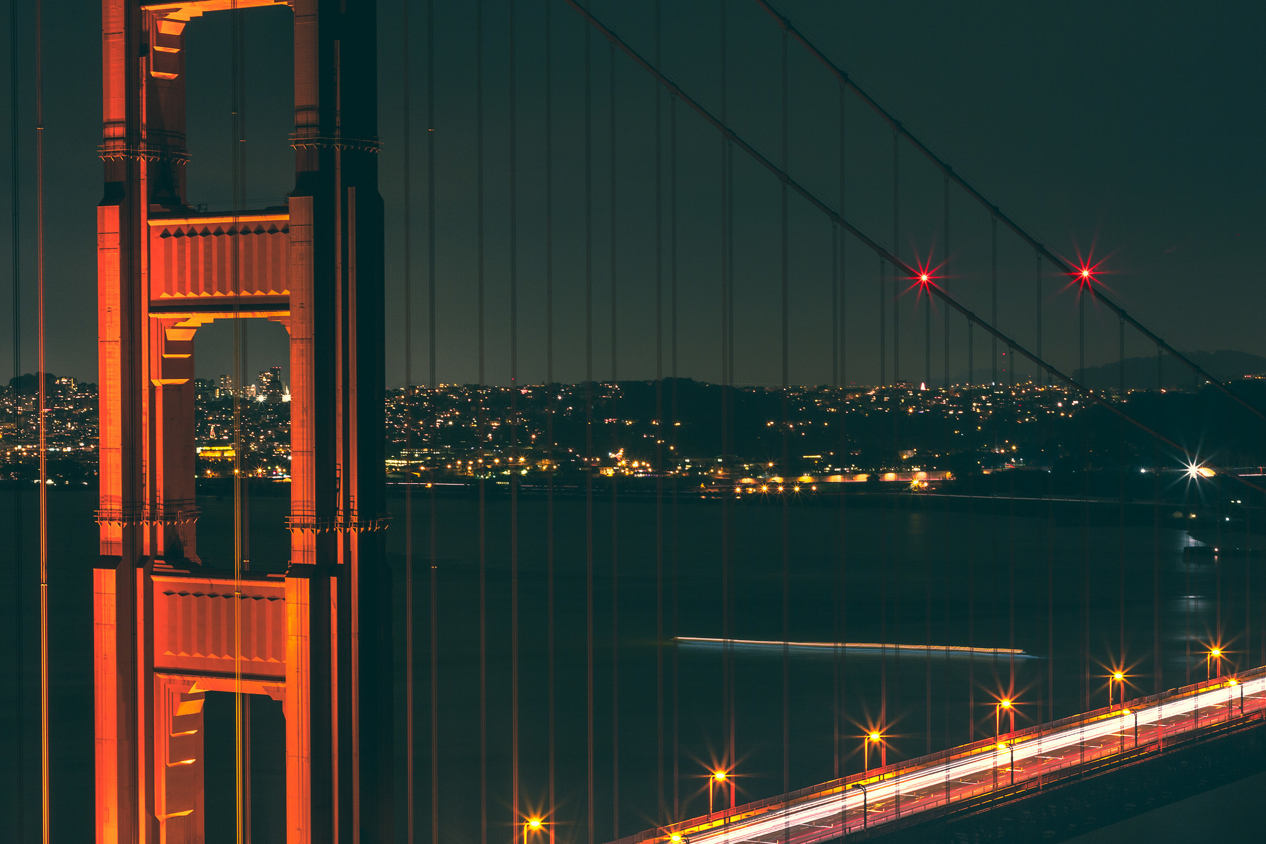 golden_gate_night_competition_ig.jpg