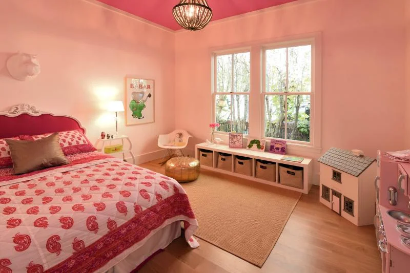 large_bedroom-dsc1627-2.jpg