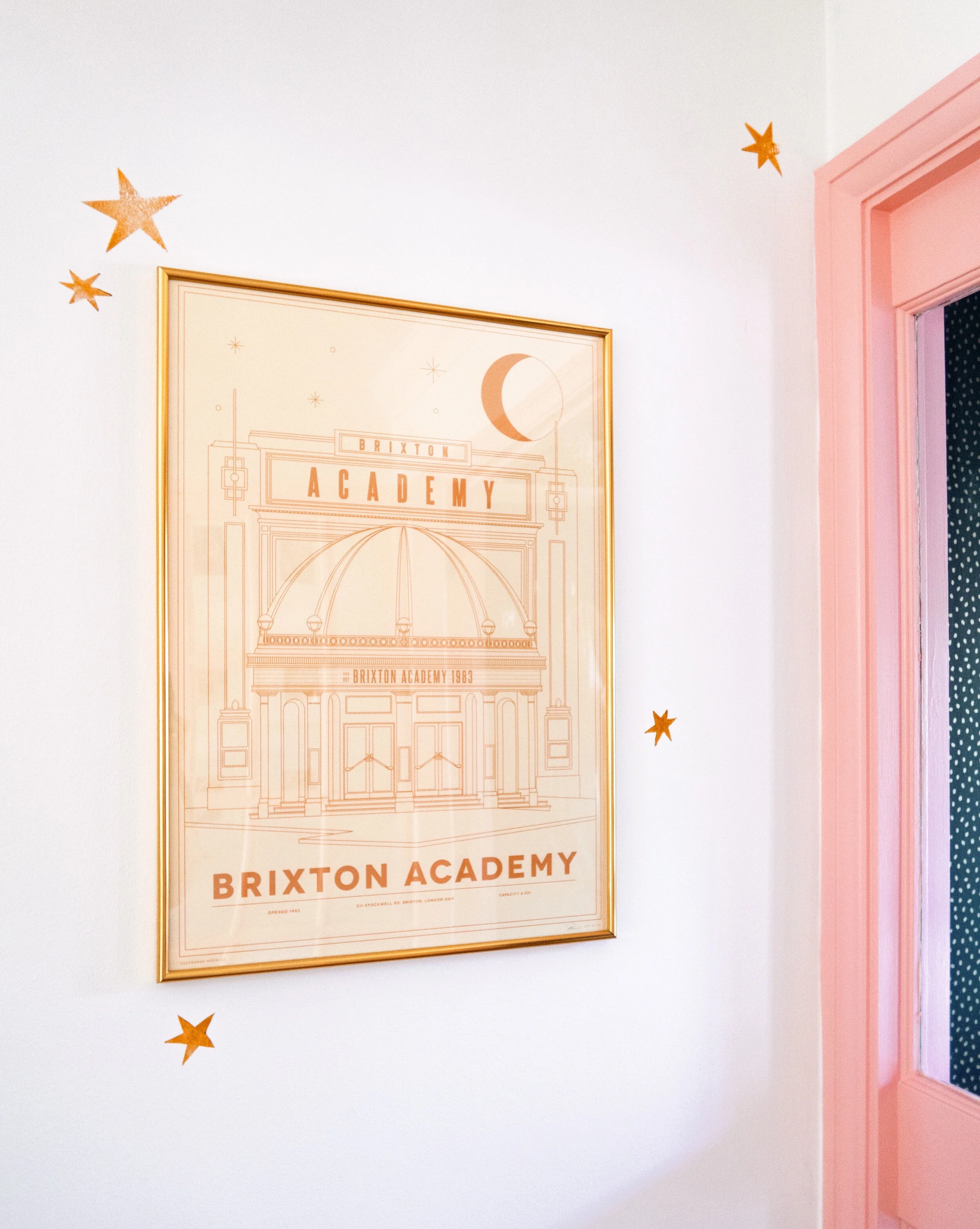 Stamp your own Star Wallpaper DIY