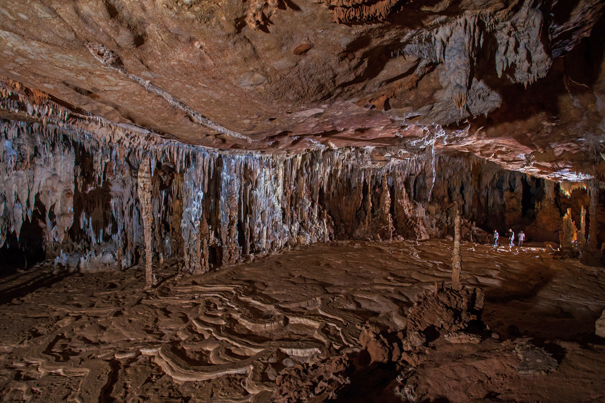Photo credit:http://discovermagazine.com/2014/dec/15-cave-of-the-crystal-maiden
