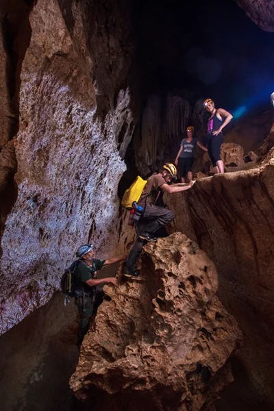 Photo credit: http://discovermagazine.com/2014/dec/15-cave-of-the-crystal-maiden