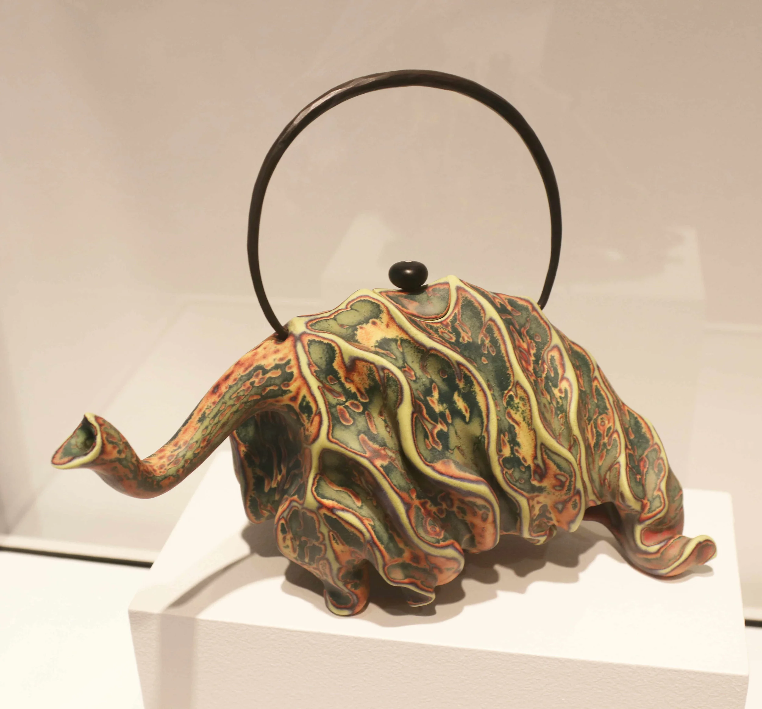 Michael Sherrill, Elephant Tea Leaf, 2005 (looking left). Porcelain, bronze handle and glass finial.