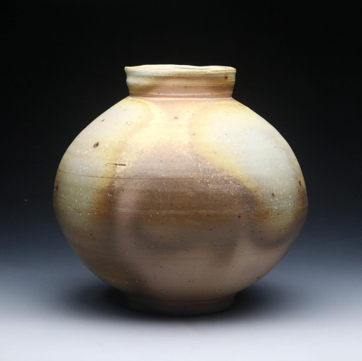 My Mother&rsquo;s Day sale is live now! Treat yourself! Or your mum! This moon jar is one of the pots that is available. 

This pot was fired in the Pleasant Hill anagama for 108 hours. And 8 minutes. I love the subtle stone like surface of it. It is