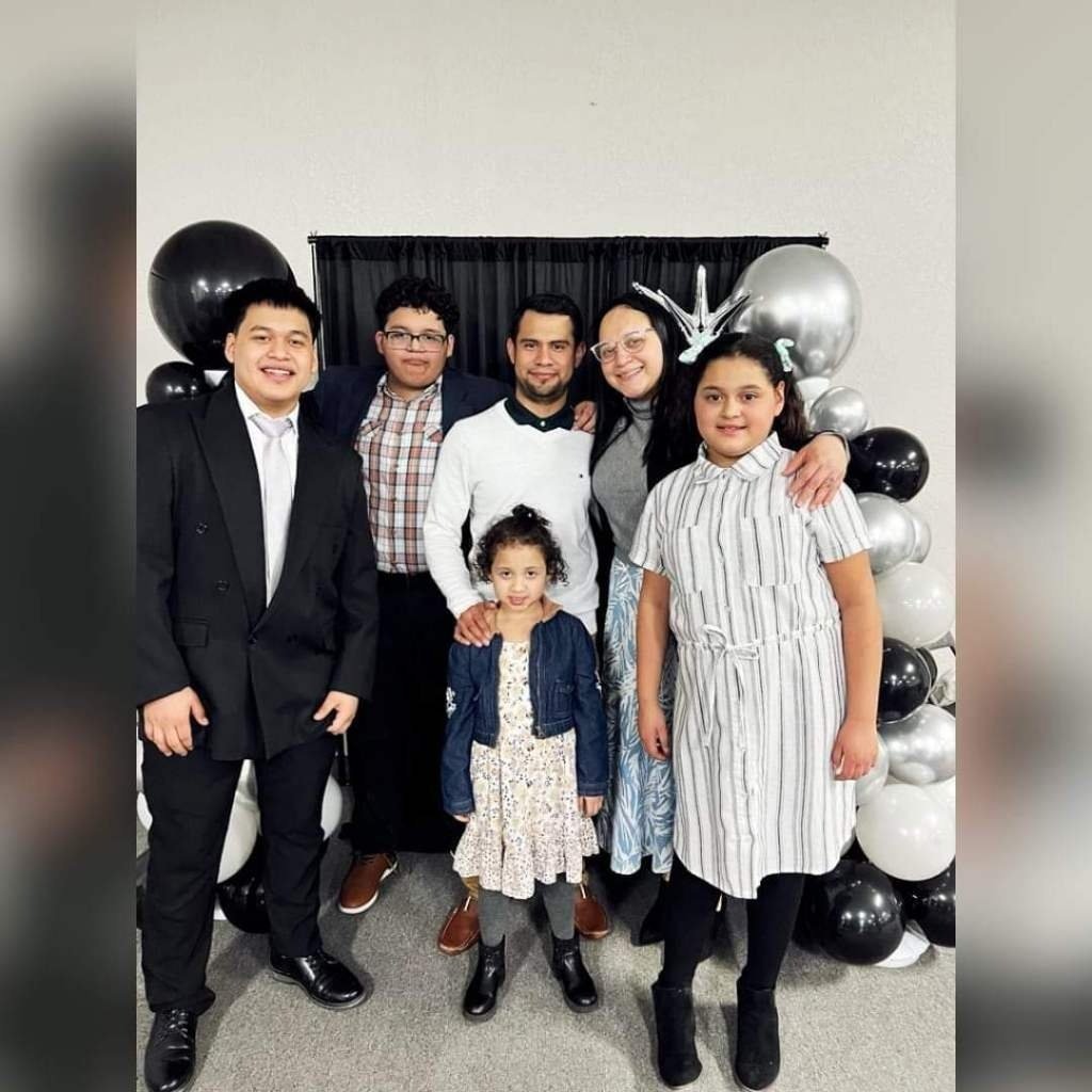 Meet the Barillas Family!