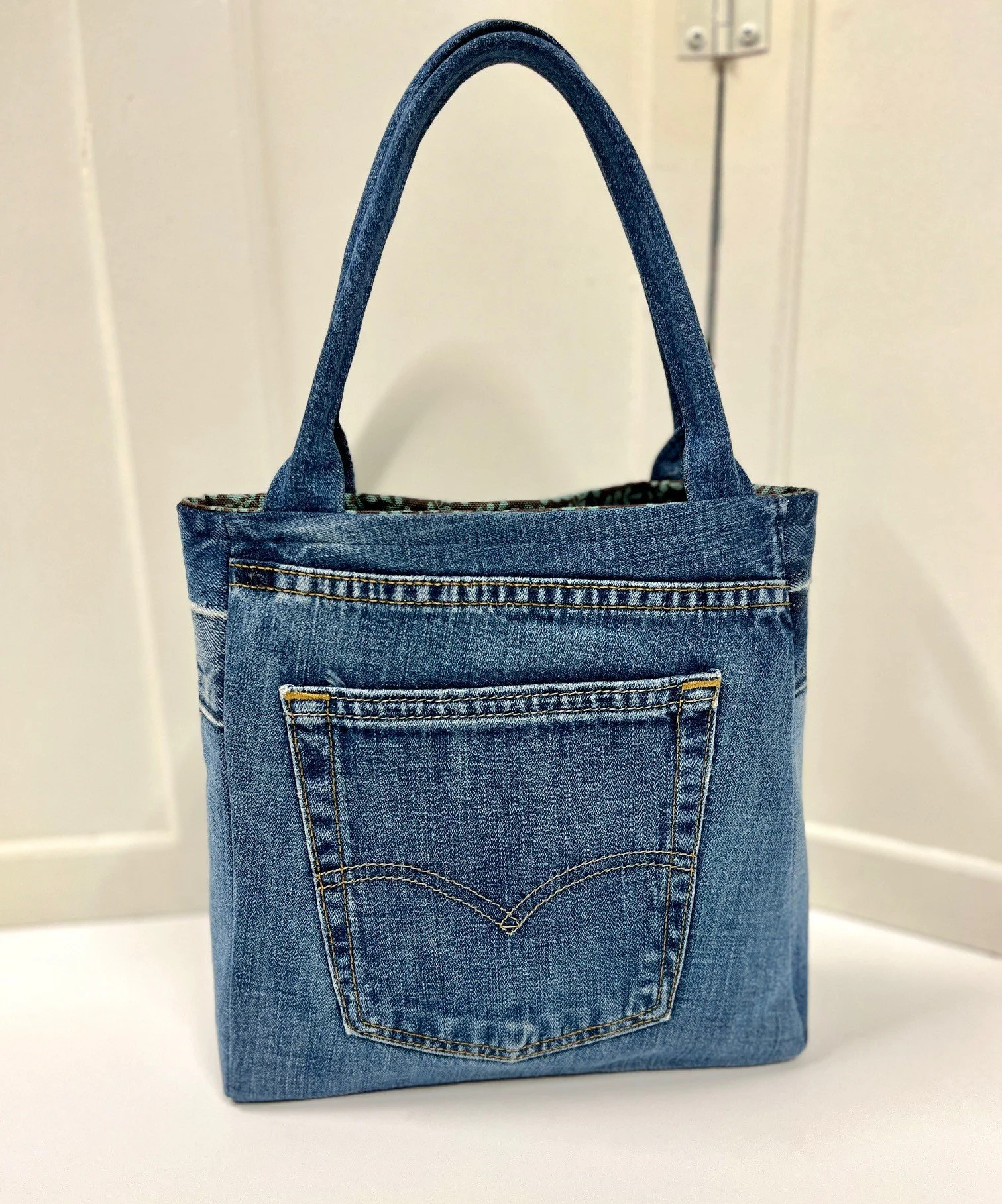 Chris Hough Purse2.jpg