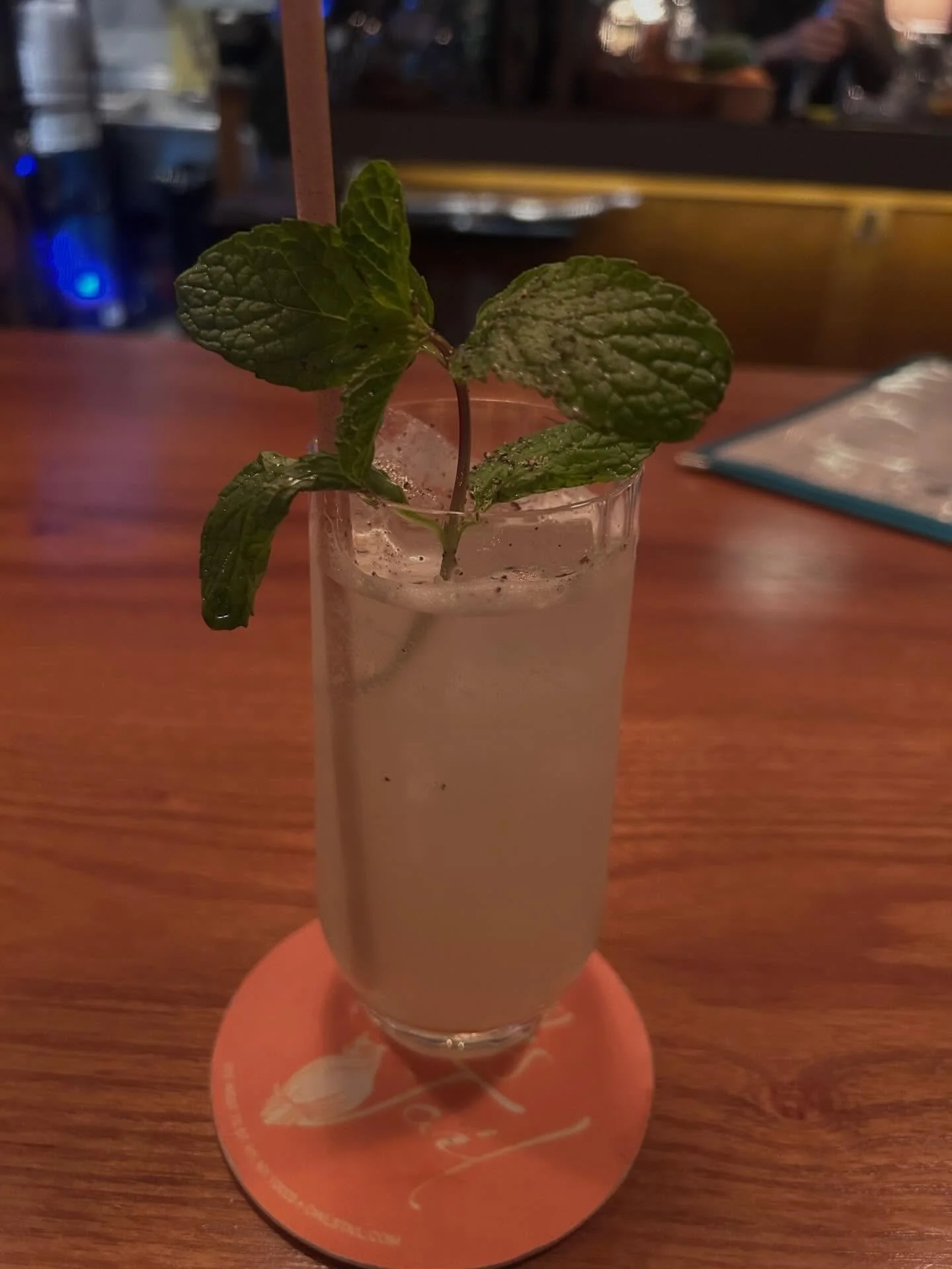 Our winter margarita hits the spot!
📷: Cracking Up: tequila blanco, falernum, orange cura&ccedil;ao, lime, black pepper syrup
.
.
.
#cheers #craftcocktails #nyccocktails #uws #owlstail