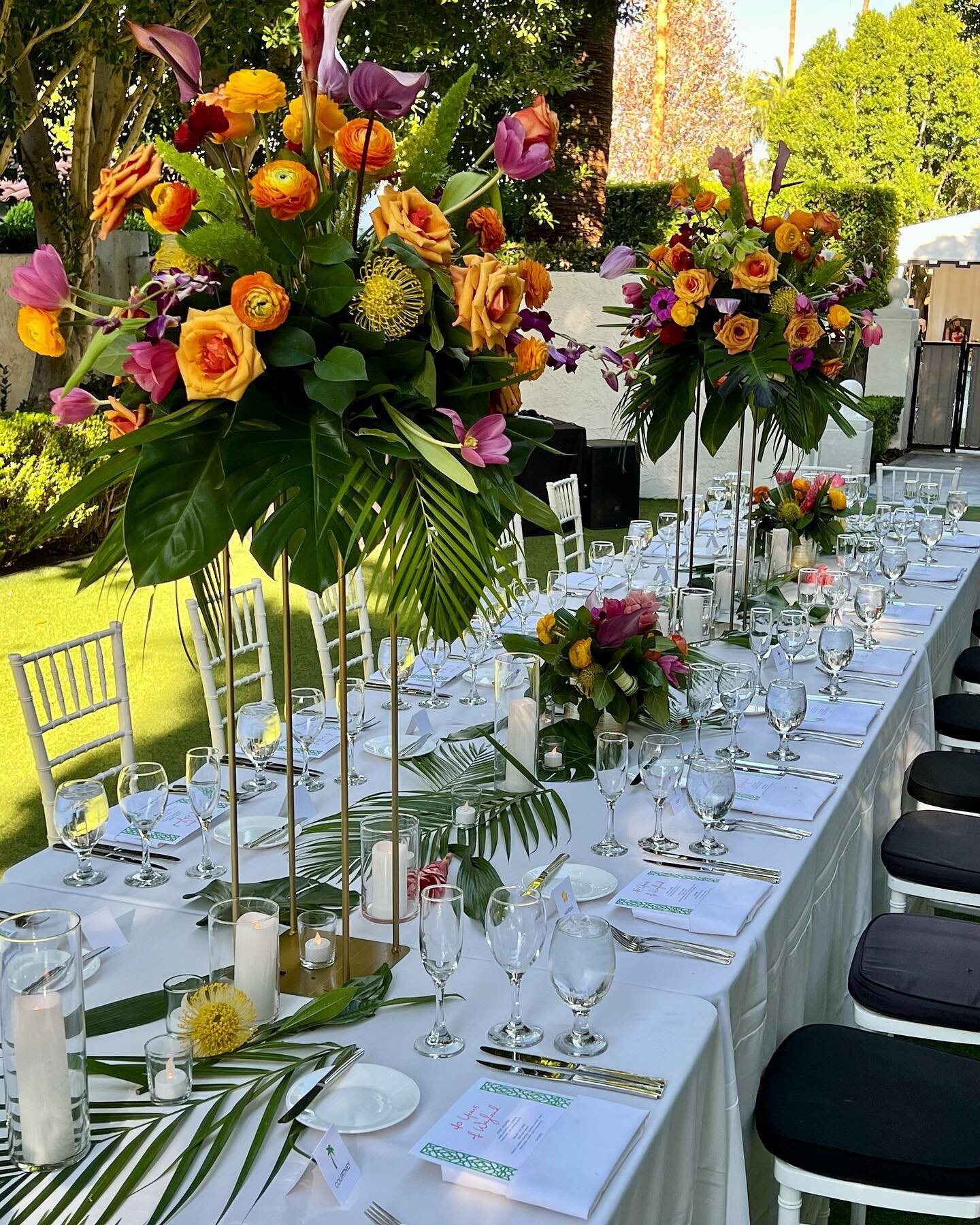 Palm Springs escape.  40th Birthday dinner party for one special husband in the jungle chicest way. 

Planning #racheldemarteevents 
Venue/catering @avalonhotels 
Floral @studiokatefloral 
Paper @ericksondesignchicago 
DJ @pedrolebass 

#40thbirthday