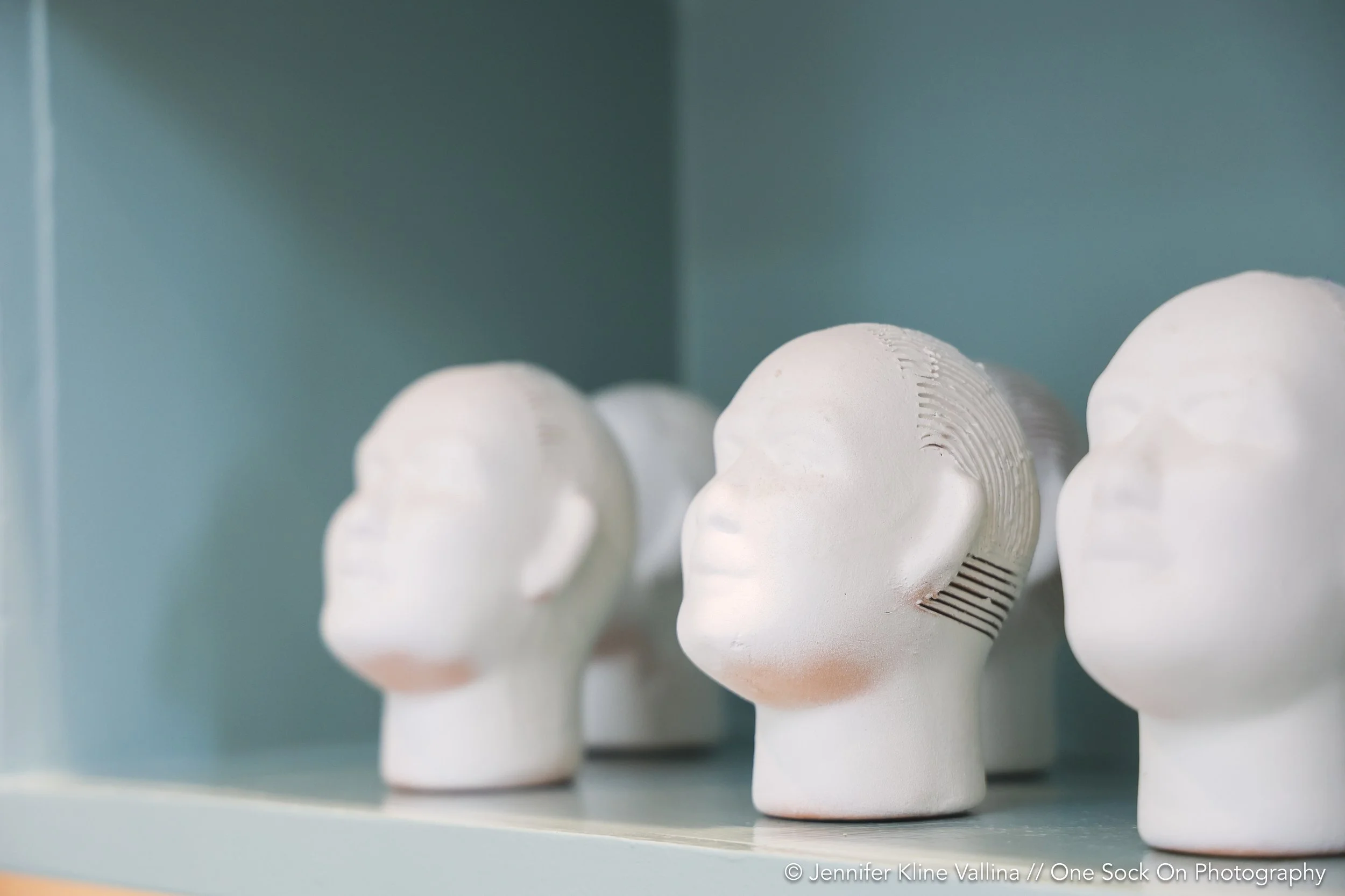 decorative heads with patterns in kitchen decor