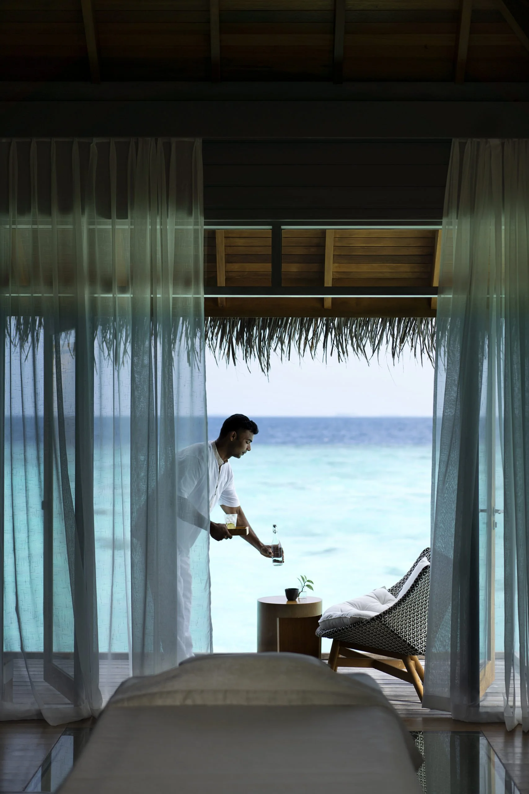 Huvafen-Fushi-Spa-Overwater-Treatment-Room-5-scaled-1.jpg