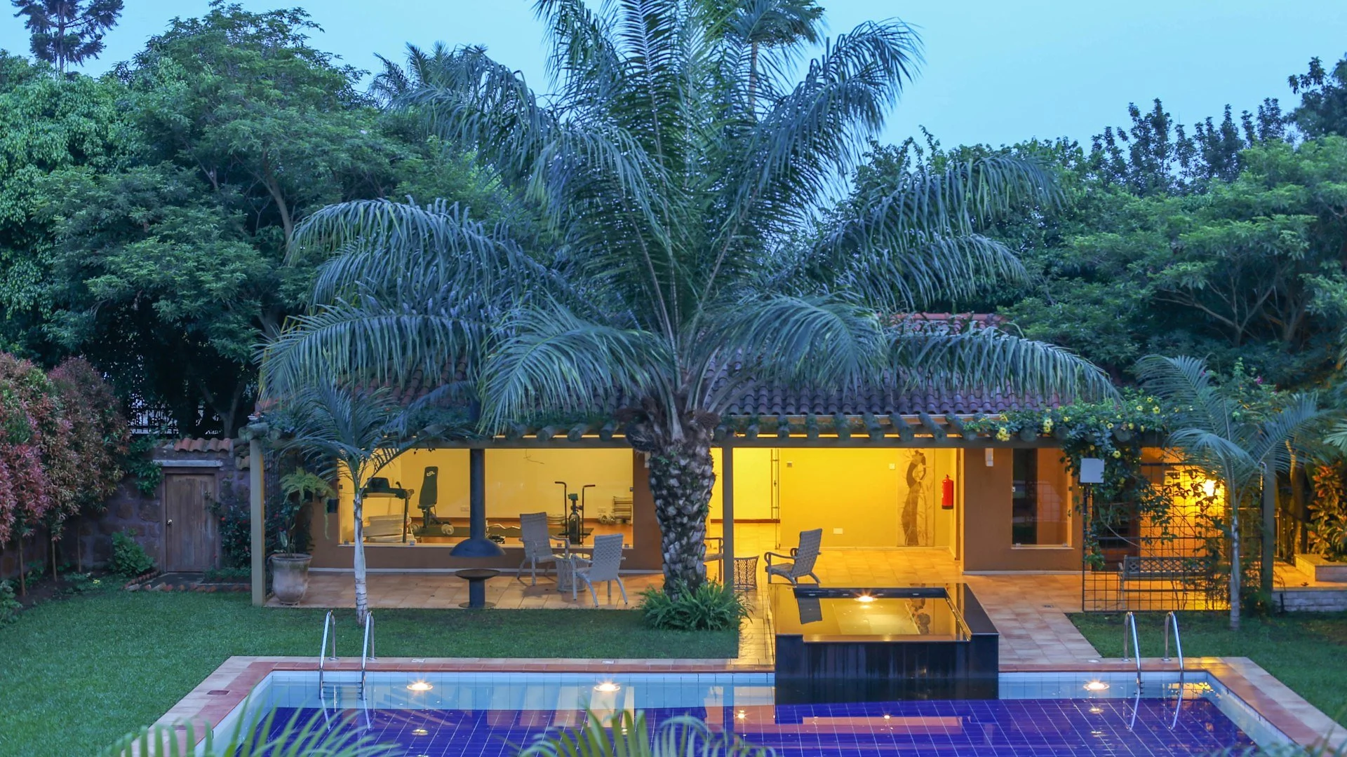 Kenya-Uganda-No5BoutiqueHotel-8.jpg