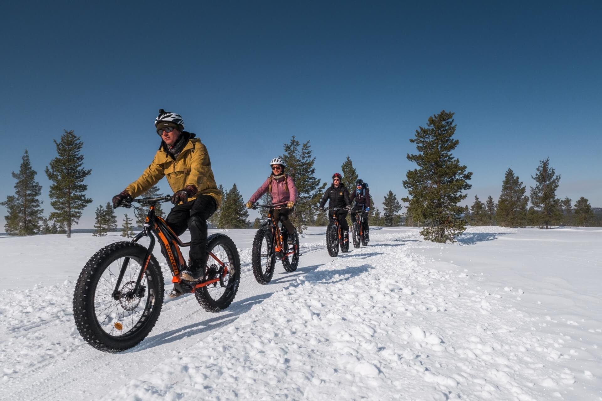 17270966277584_hotelwildernesswildernesshotelmuotkafatbikeset202.jpg