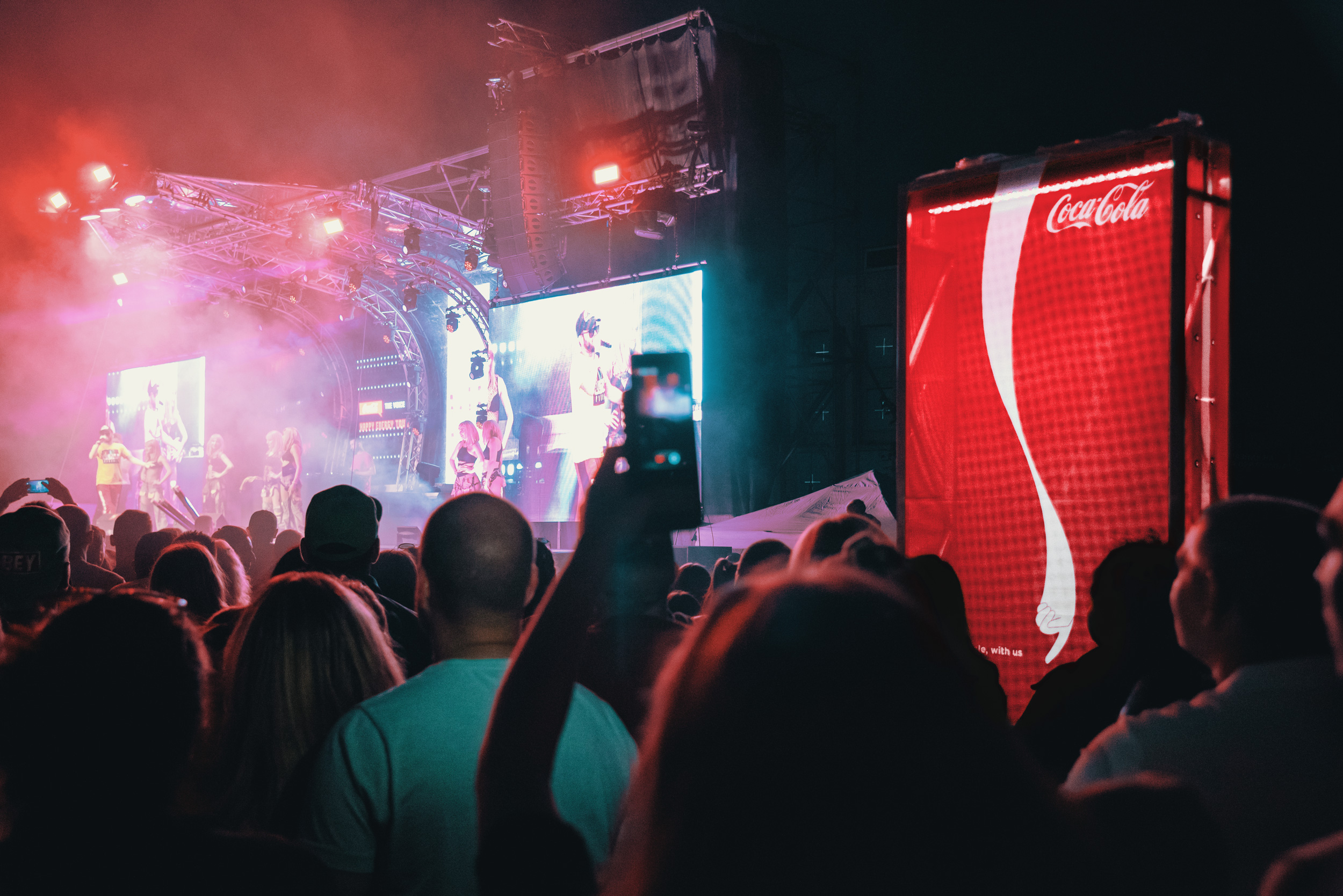 Coca-Cola_TheSign_Image03.jpg