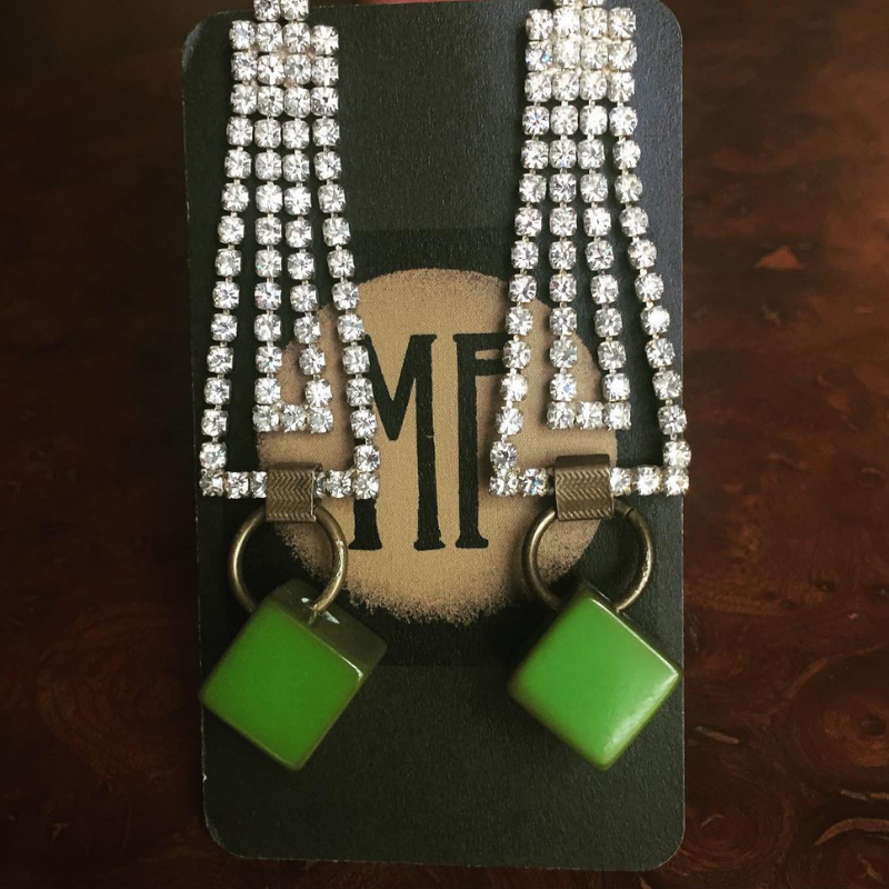 Madame Fortuna_Earrings.png