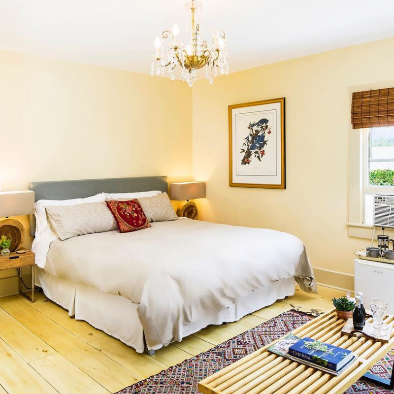 Moon River Inn_Bedding.png