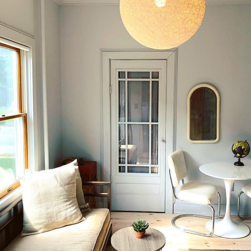 Moon River Inn_Garden Room.png