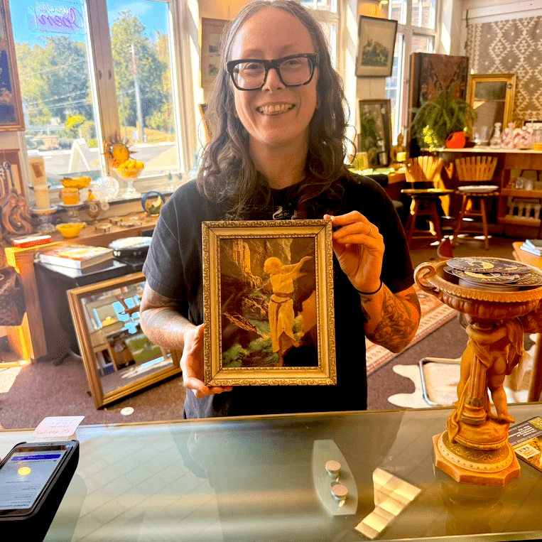 Moonriver Interiors Shopper Narrowsburg Chamber-min.png