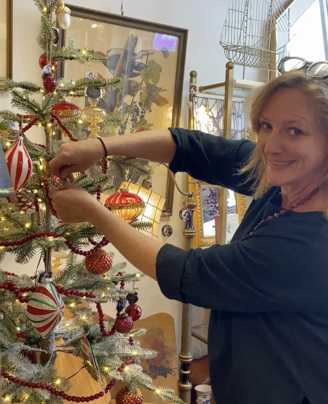 Happy Small Business Saturday! 🎉 If you&rsquo;re out and about in Narrowsburg, make sure to stop into Moonriver Interiors at the Narrowsburg Union &mdash; the coziest spot for treasure hunting. Shop owner Celeste curates the most beautiful mix of an