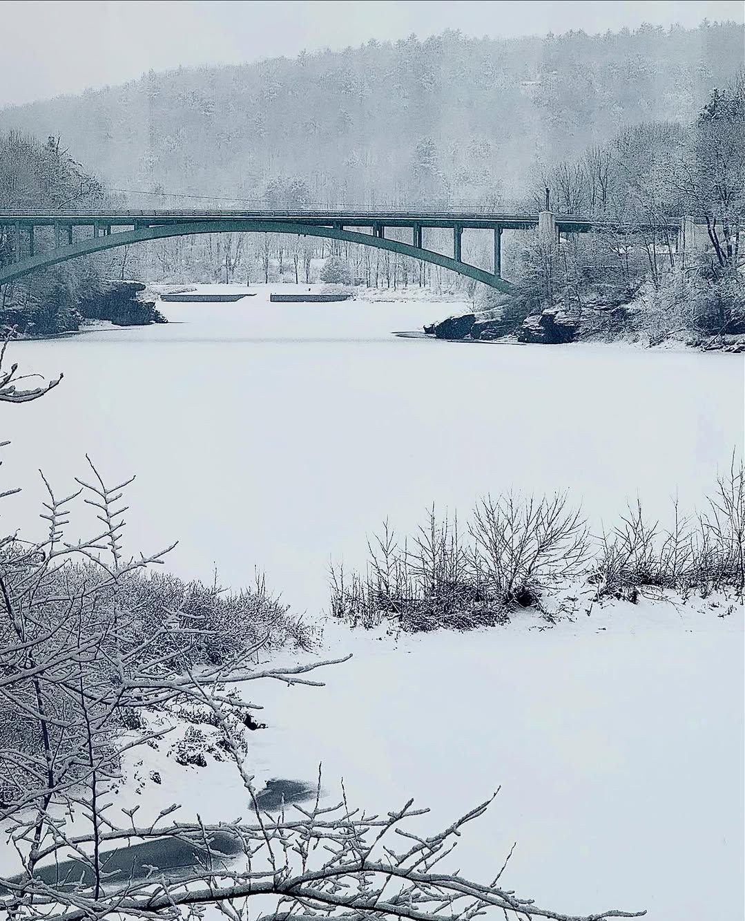 ❄️ White Christmas? It&rsquo;s looking good.⁠
⁠
📍 Narrowsburg, NY⁠
⁠
📷️ @randalljlane