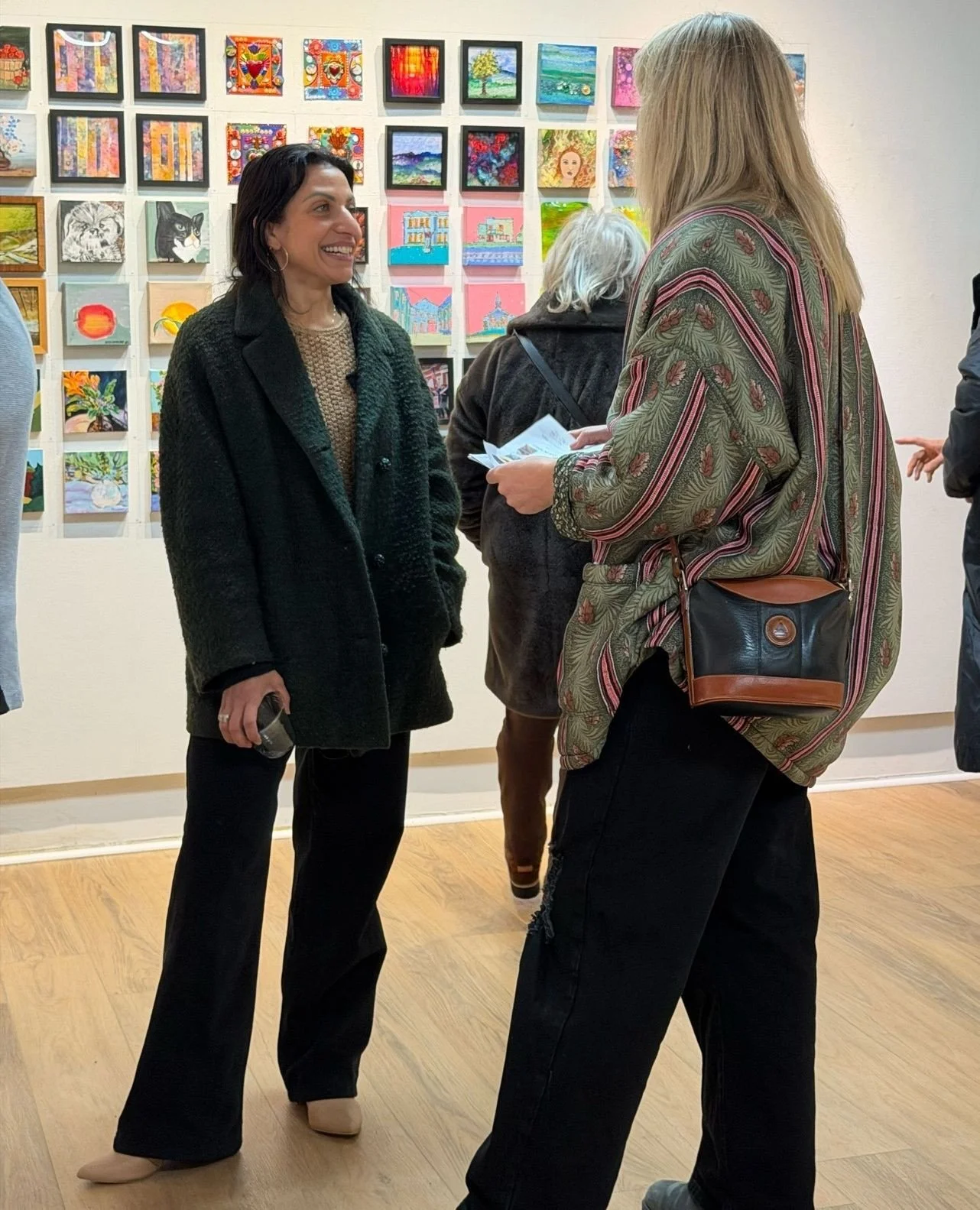 This Sunday in Narrowsburg | Dec 21 🎄 Make a day of it and keep things local before the holiday break:⁠
⁠
🍺 Big Eddy Brewing Co &amp; Smok&rsquo;d (93 Main St)⁠
Holiday Pop-Up Market &bull; 11&ndash;5⁠
Drink local. Shop small.⁠
⁠
🥂 Moonriver Inter