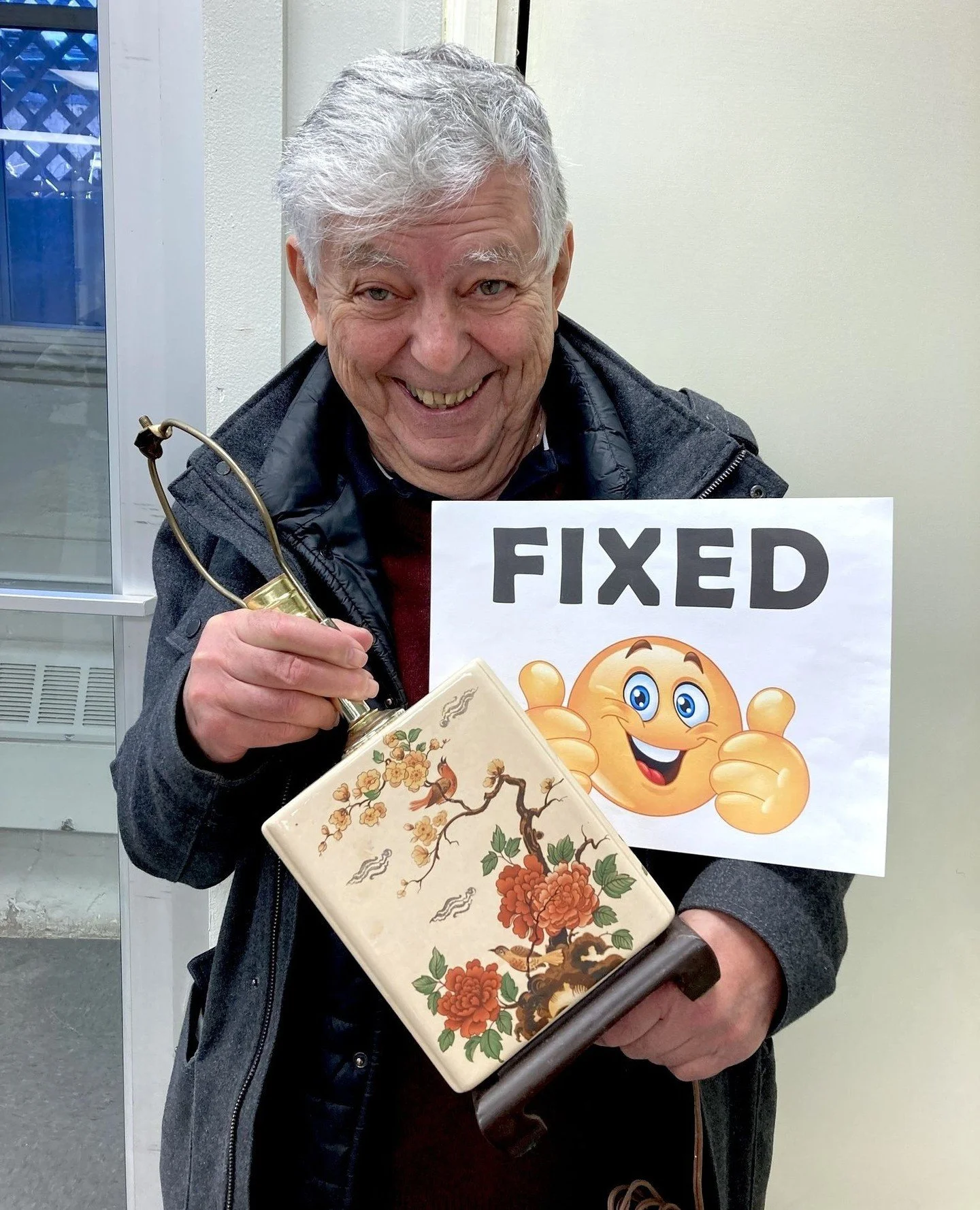 There&rsquo;s something special about a town that fixes things together. 💛⁠
⁠
This Saturday in Narrowsburg, bring your broken lamp, your torn screen, your soft sweater with the little hole &mdash; and let&rsquo;s give it another life.⁠
⁠
Repair Caf&