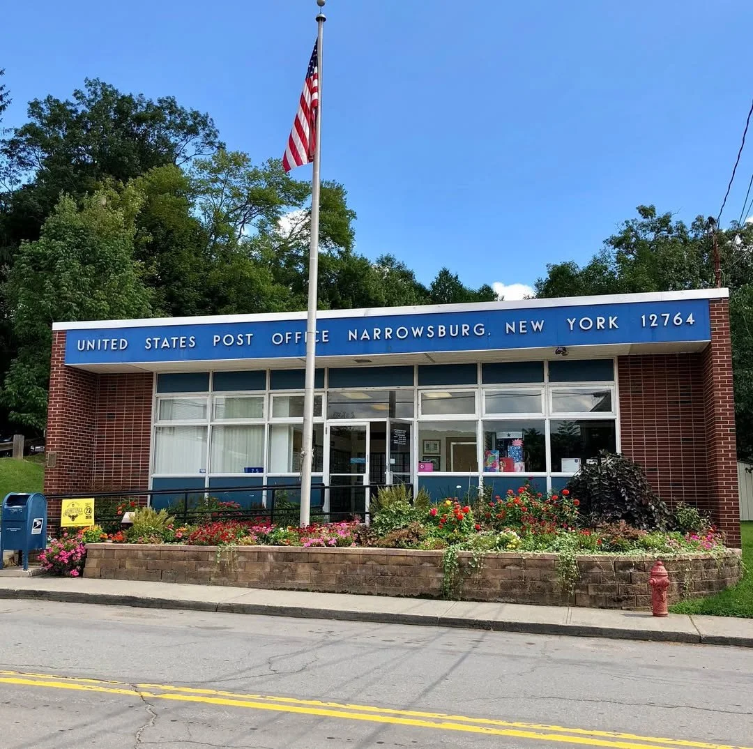 Some places quietly keep a small town running ❤️📮⁠
⁠
The #NarrowsburgNY Post Office &ndash; smack dab in the middle of Main Street &ndash; is one of them. Always there when we need to send birthday cards, return packages, mail paperwork, ship orders