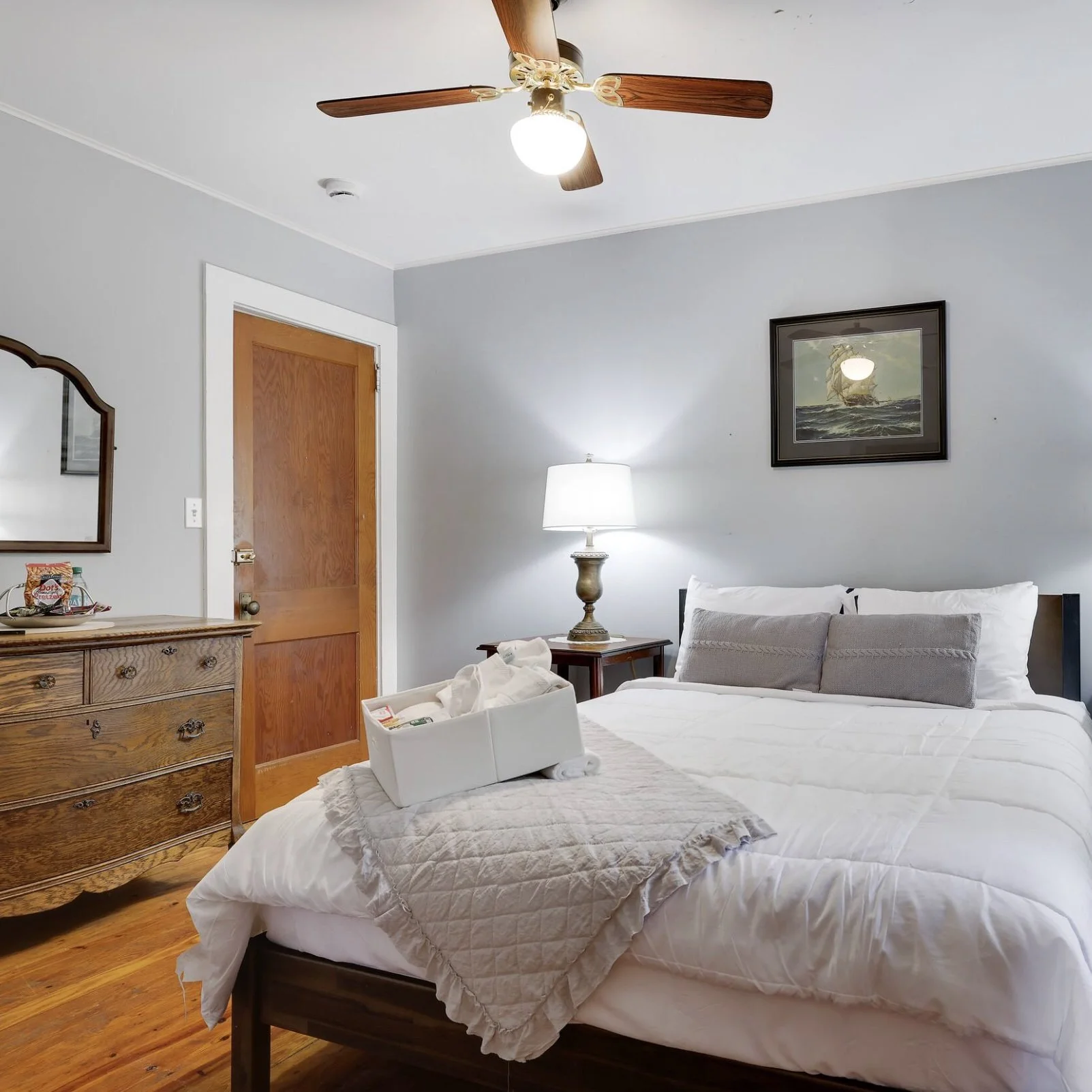 Narrowsburg Inn Bedroom 1 Square.jpg
