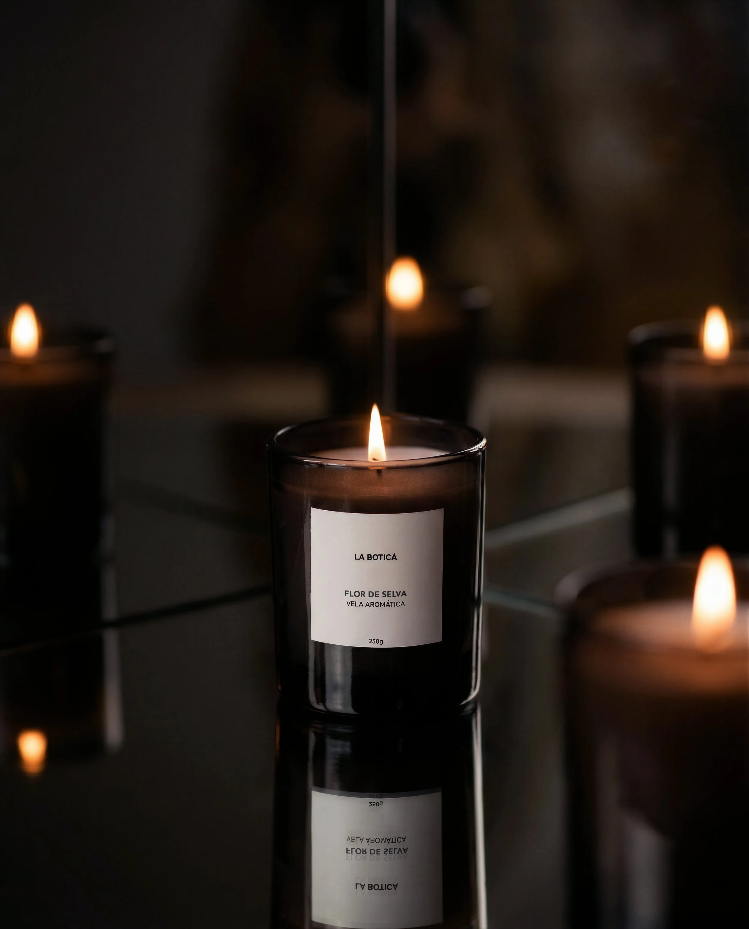 Flor De Selva Glass Candle