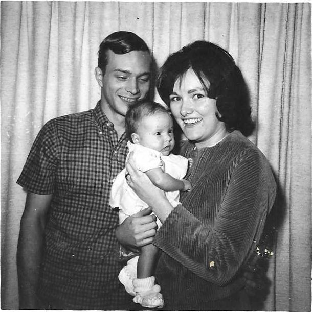 Kenneth Showell, Hannah Palin, Nikki Palin, Indiana, ca. 1962