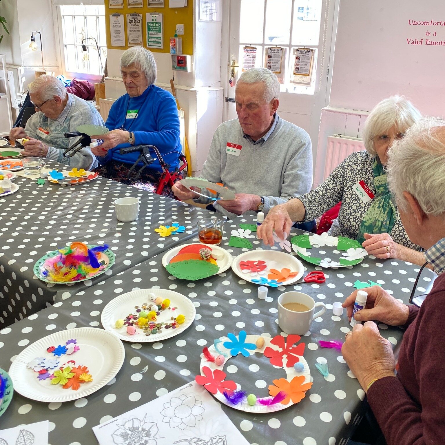 Our Creative Cuppa members had a great time at their March session at the Studio making Spring Wreaths with Mark and Ang. Thank you to @tnlcommunityfund for supporting our Creative Cuppa group 😊 

#CreativeCuppa #Dementia #AgingWell #CreativeActivit