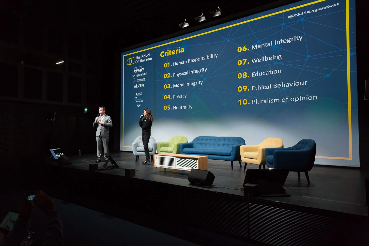 AWARD CEREMONY - THE ROBOT OF THE YEAR ETHICAL CRITERIA Philippe Nacson - Founder The Robot Of The Year & founding partner Ai.VEN, Sophie Coste , journalist. Photo Svend Andersen