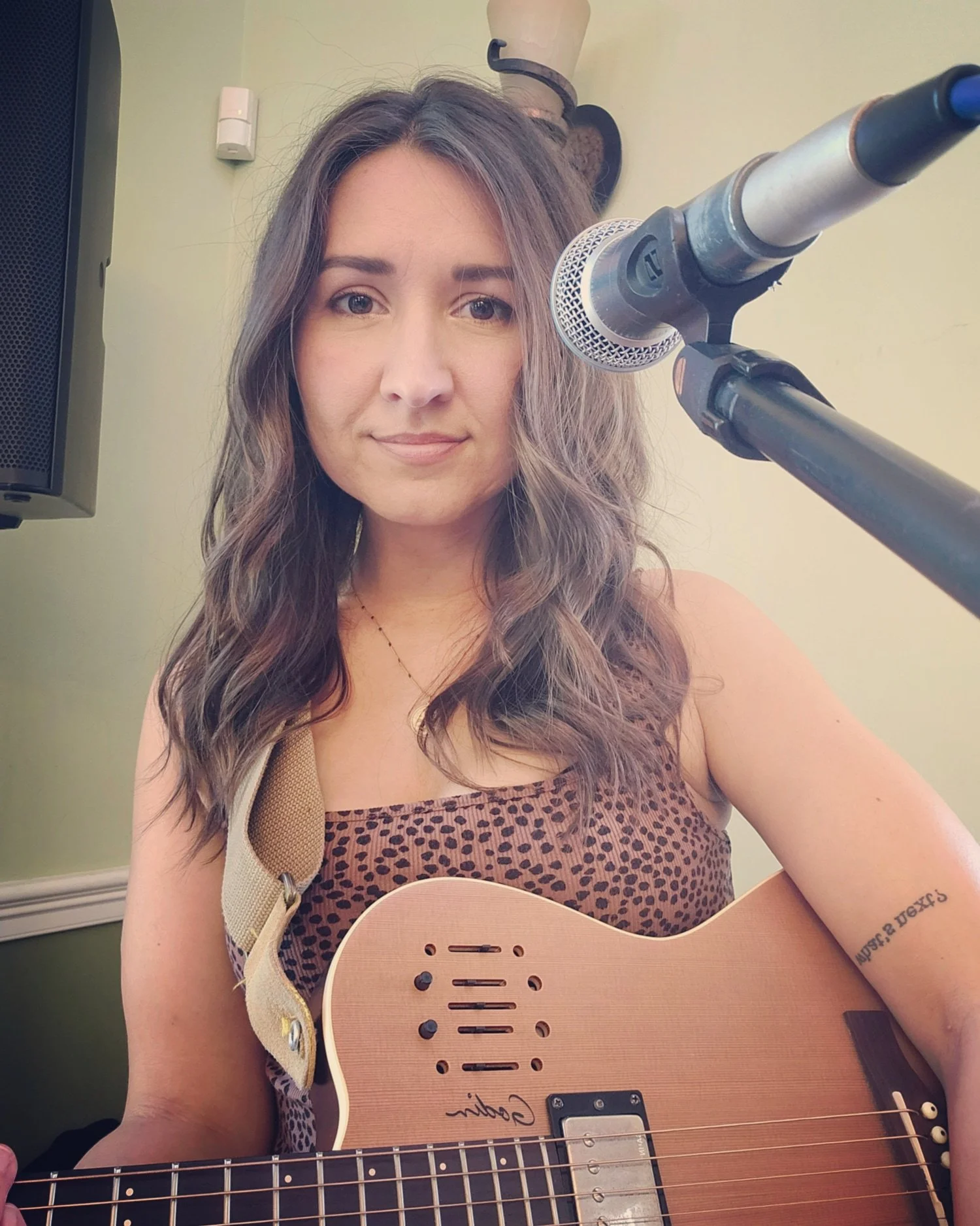 LIVE MUSIC: RICKIE LOUISE MILLER