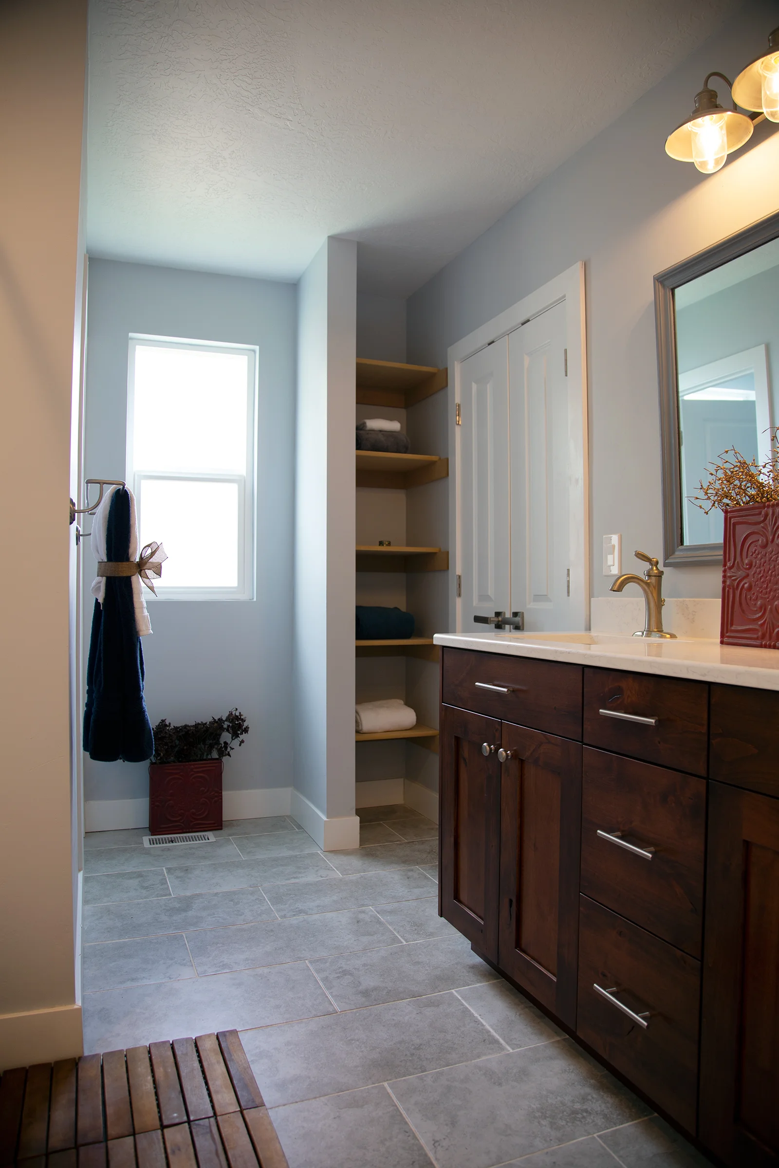 Redondo-masterbath-1.jpg