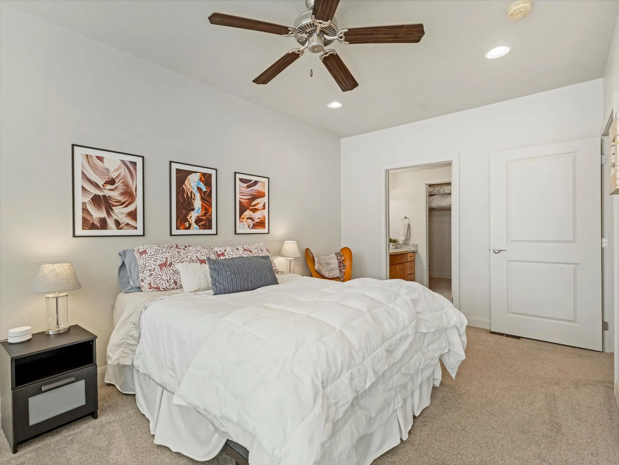 bedroom 1 88 S 900 E #113.jpg