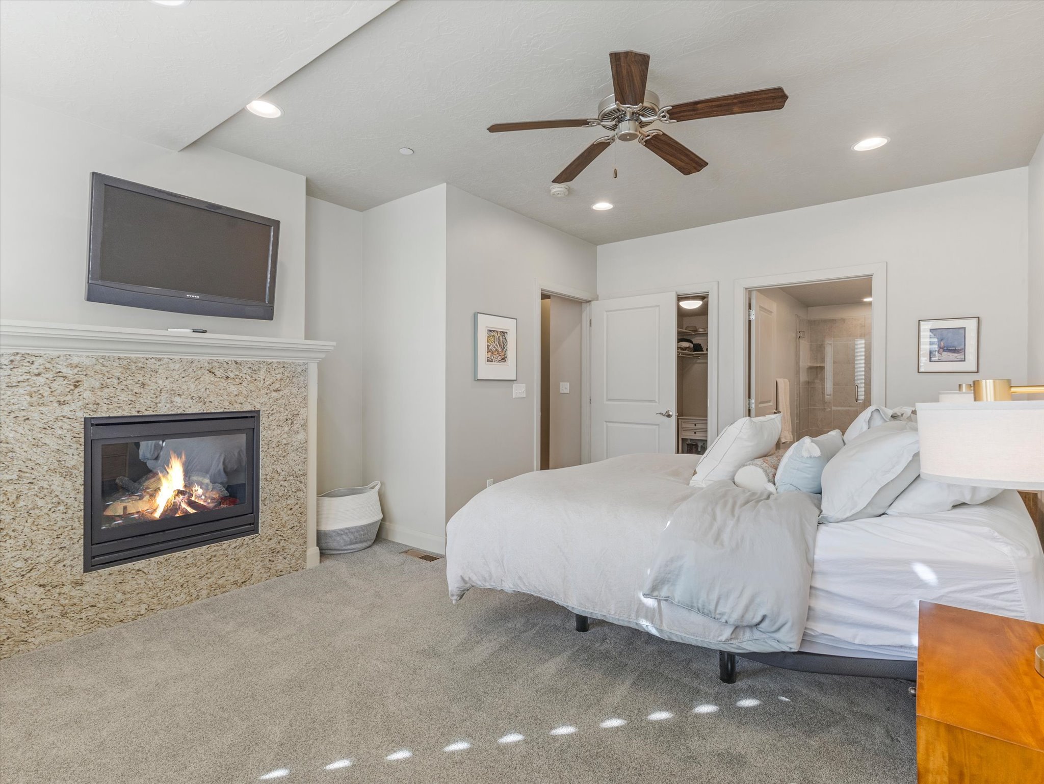 primary 1 88 S 900 E #113.jpg