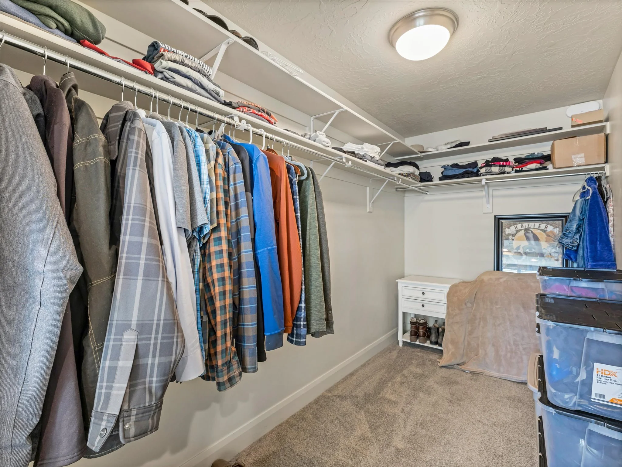 master closet 88 S 900 E #113.jpg