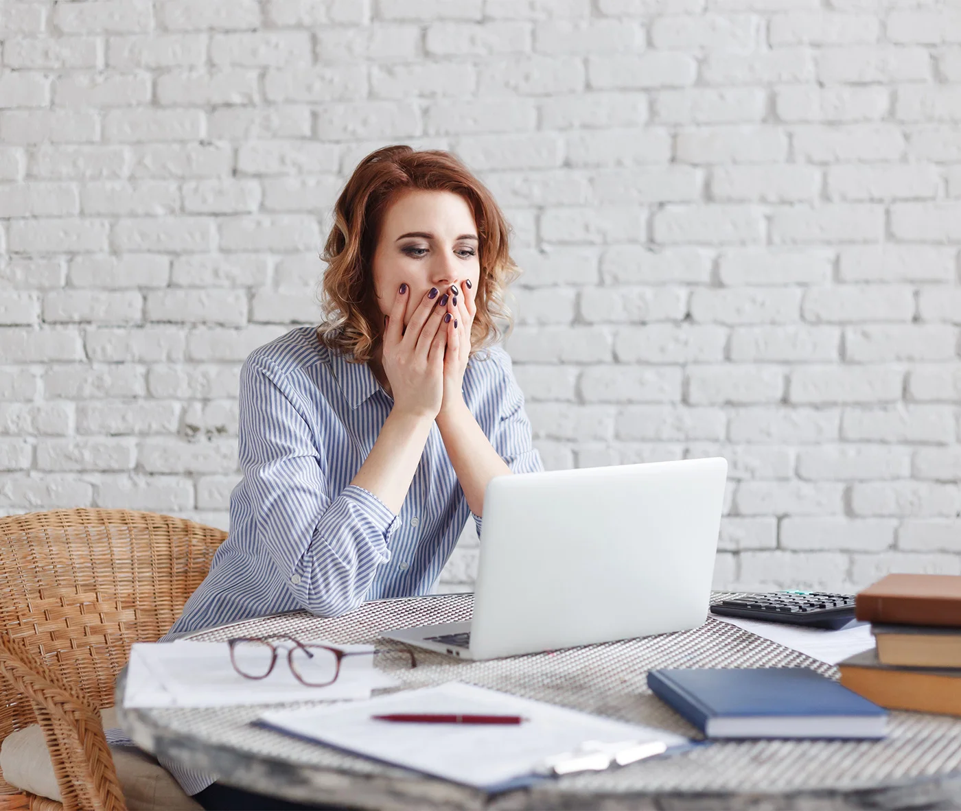 business-woman-computer.jpg