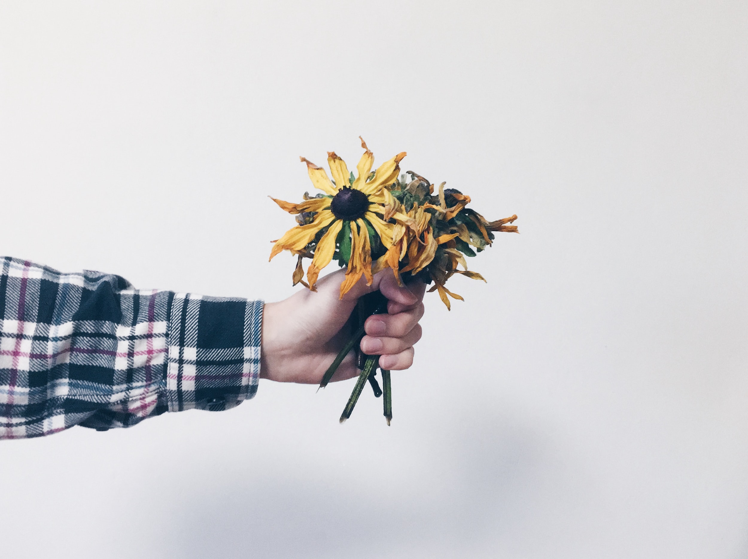 Here's Why You Should Stop People-Pleasing