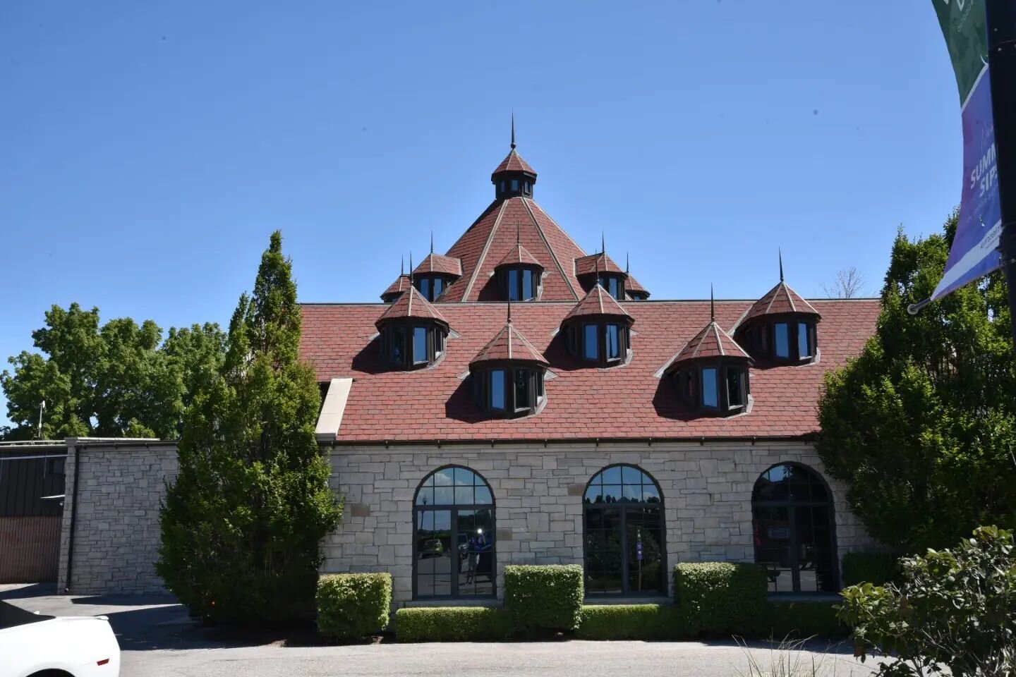 #winery #vineyard #charcuterieboard beautifully located in Niagara on the Lake. Only vineyard on the water edge of Lake Ontario and on a clear day you can see the Toronto Skyline