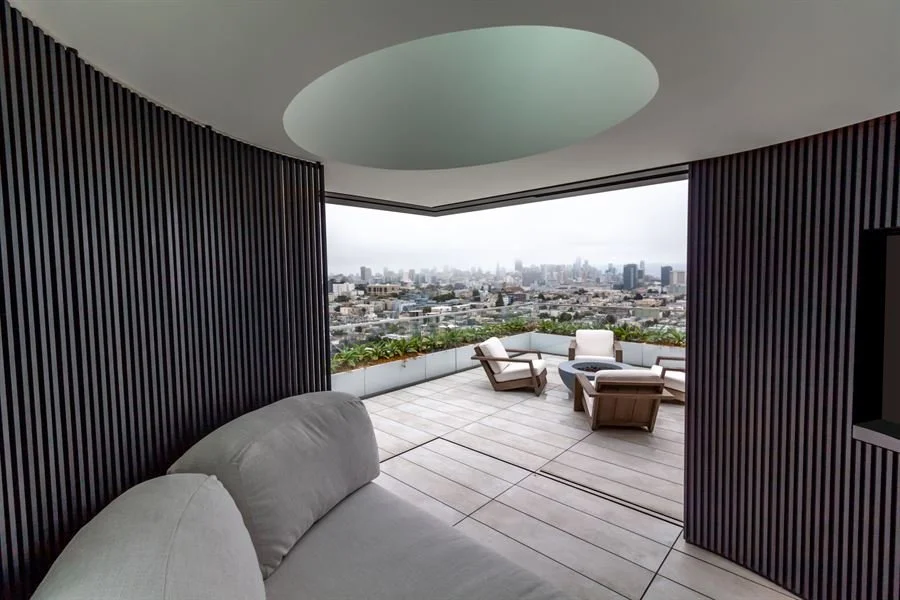 Stunning Off Grid Penthouse Space image