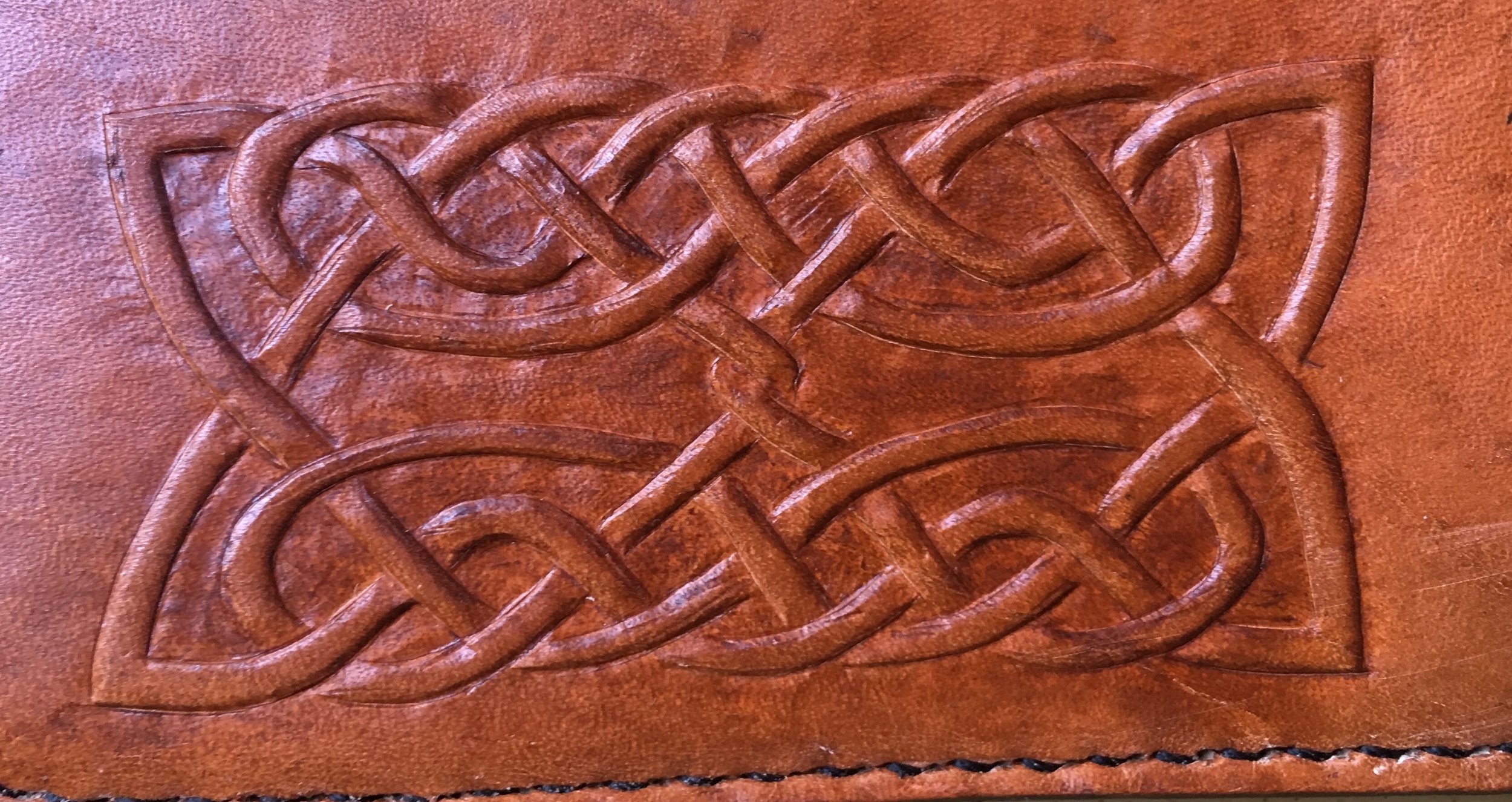 Wallet Celtic Knot.jpg