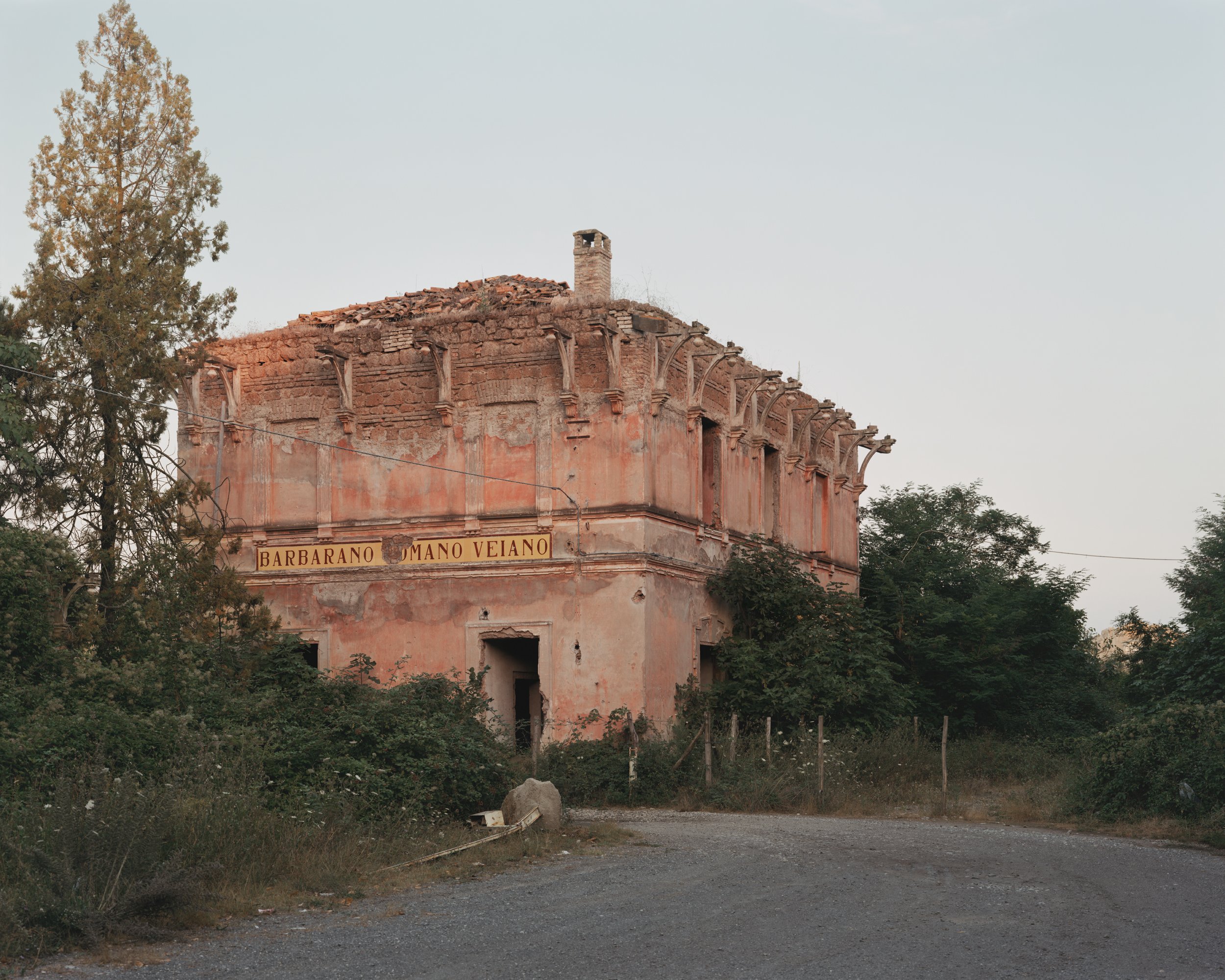 Outtakes_Old_Building_SC_adj_FABaryta_22x28.jpg